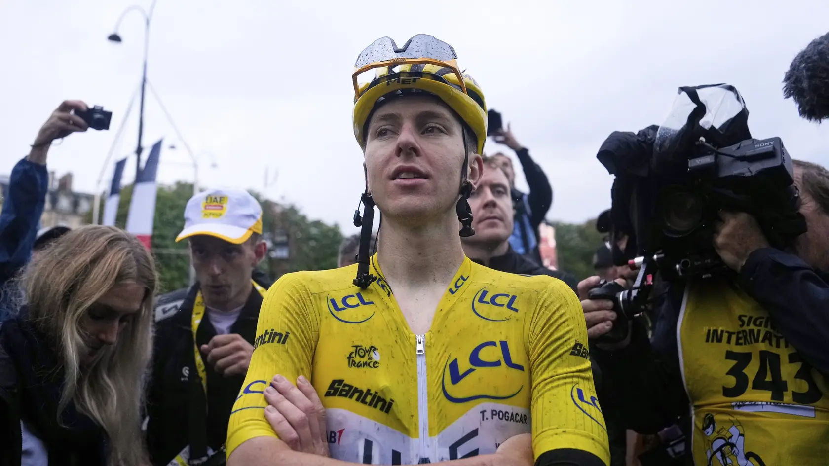 Tadej Pogačar sa stal štvrtýkrát celkovým víťazom Tour de France. 