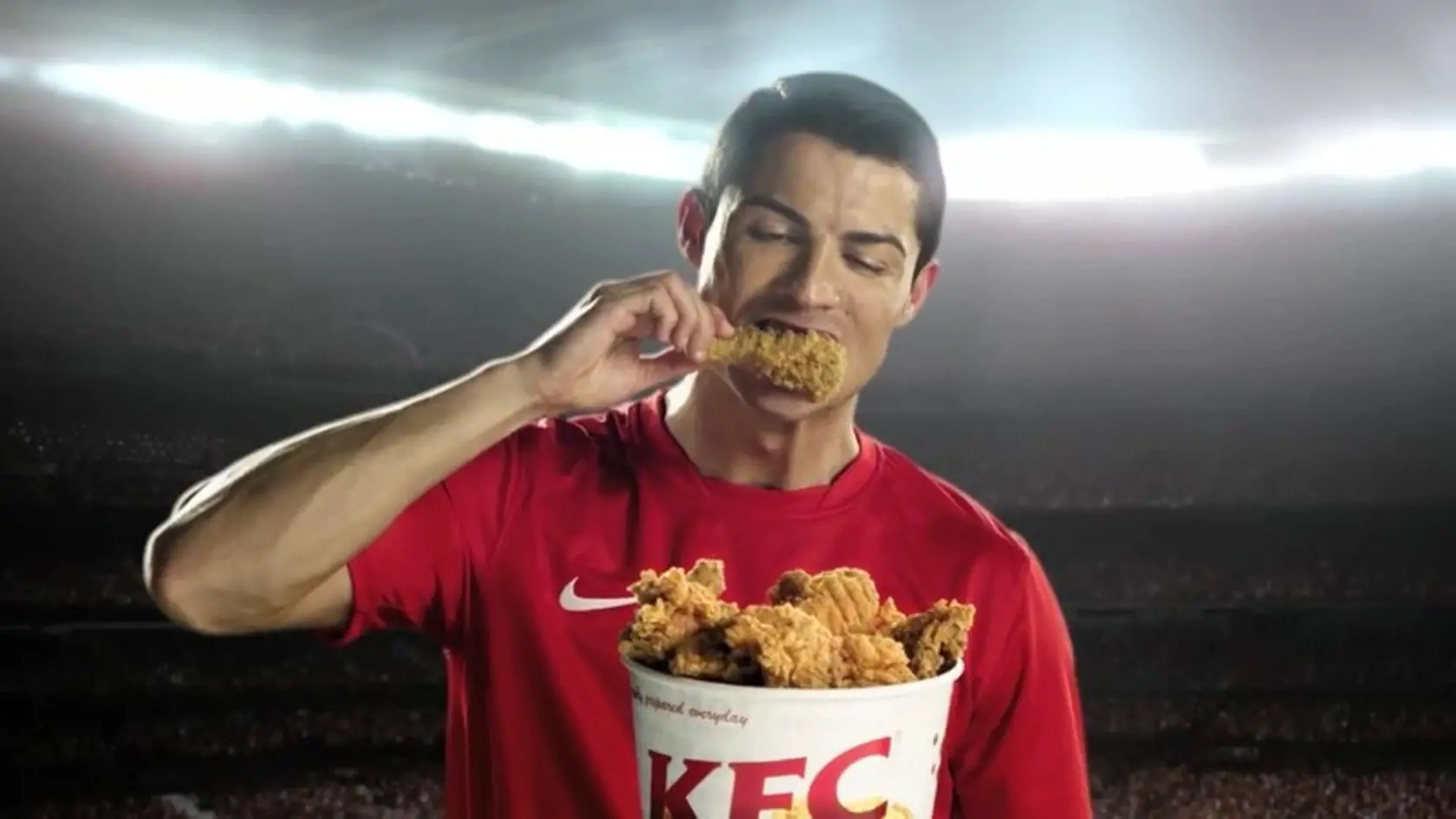 Aj Ronaldo v minulosti propagoval fastfoodový reťazec KFC.