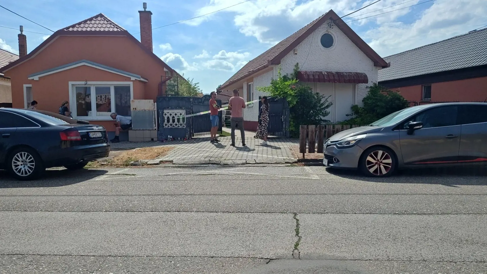 Polícia koná v prípade nálezu mŕtvej 31-ročnej Cynthie. Jej telo našli v jednom z rodinných domov vo Veľkom Mederi. Niekdajšia úspešná hádzanárka bola od minulej stredy nezvestná a pátrali po nej.