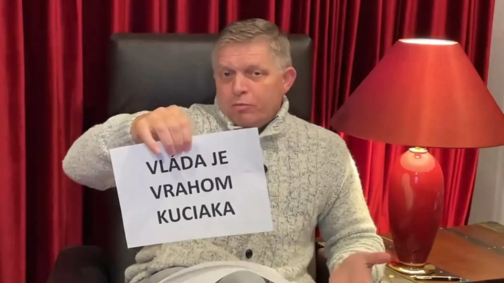 Robert Fico tvrdí, že netuší, prečo by súčasná vláda mala ísť do basy alebo prečo by mala byť zodpovedná za vraždu Jána Kuciaka.