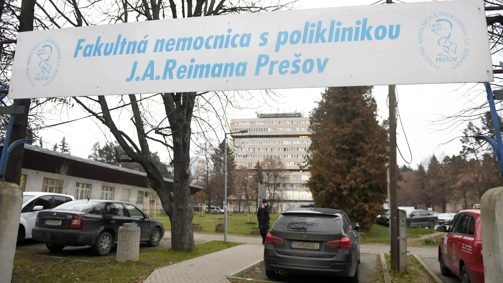 Na snímke Fakultná nemocnica s poliklinikou (FNsP) J. A. Reimana v PrešovePrešov, 1. decembra 2022. FOTO TASR