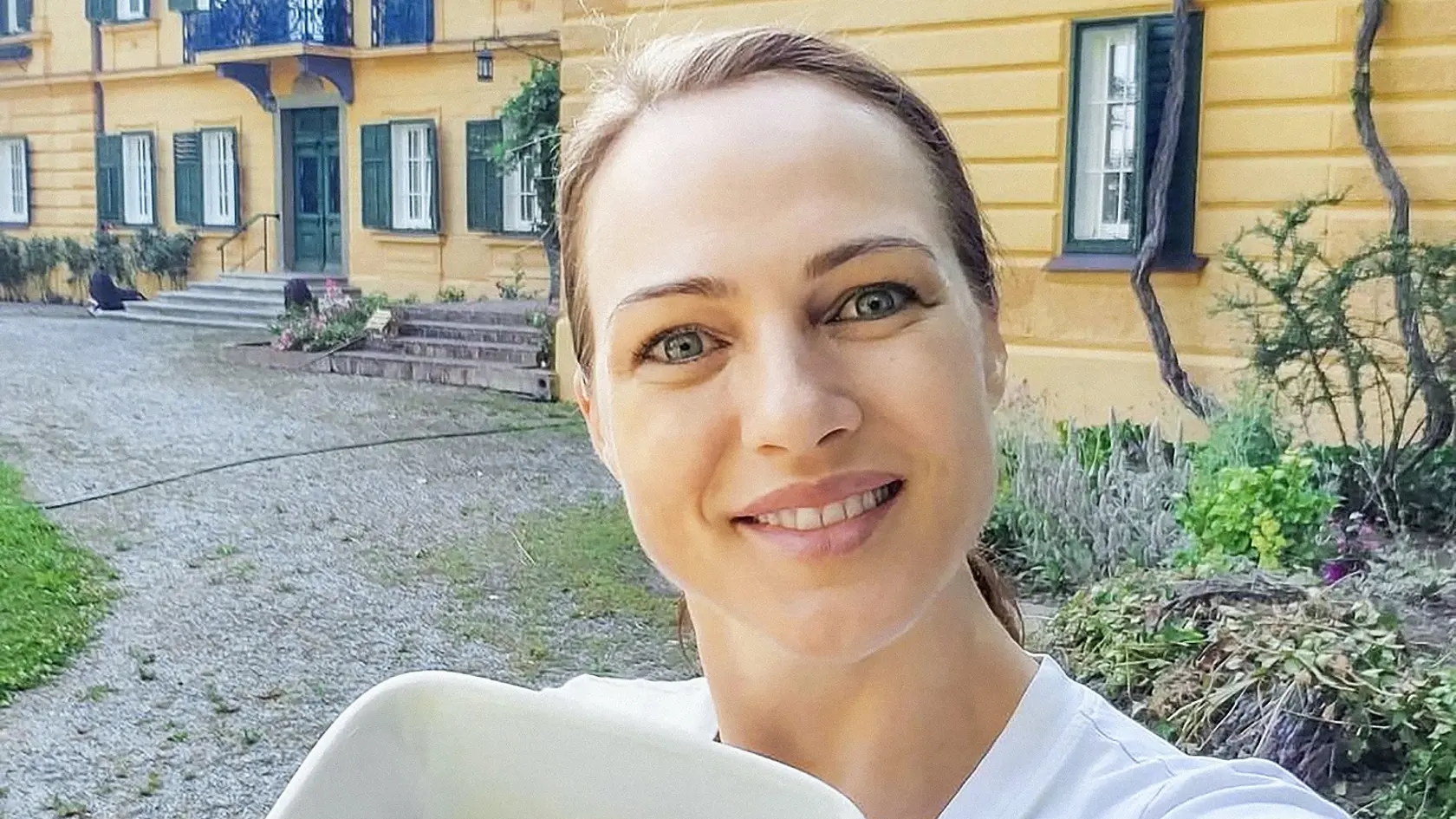 100 g človek zbiera pol hodinu, ale tá chuť a vôňa lesných jahôd je jednoducho top
