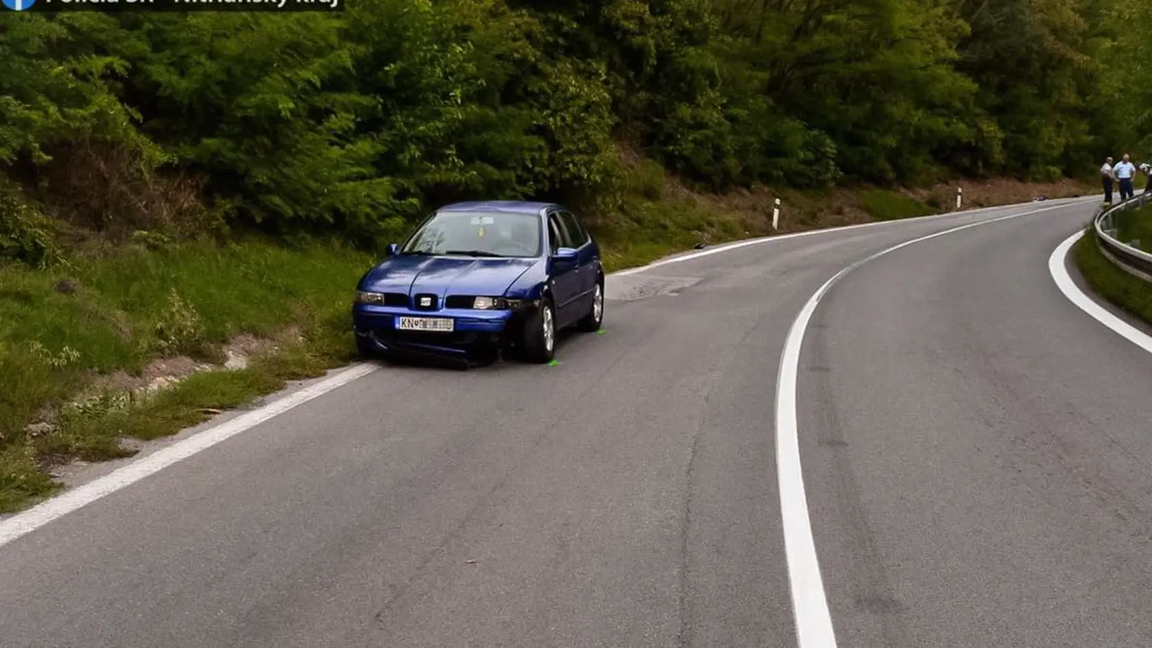Náraz do tohto auta sa mladučkému motorkárovi stal osudným.