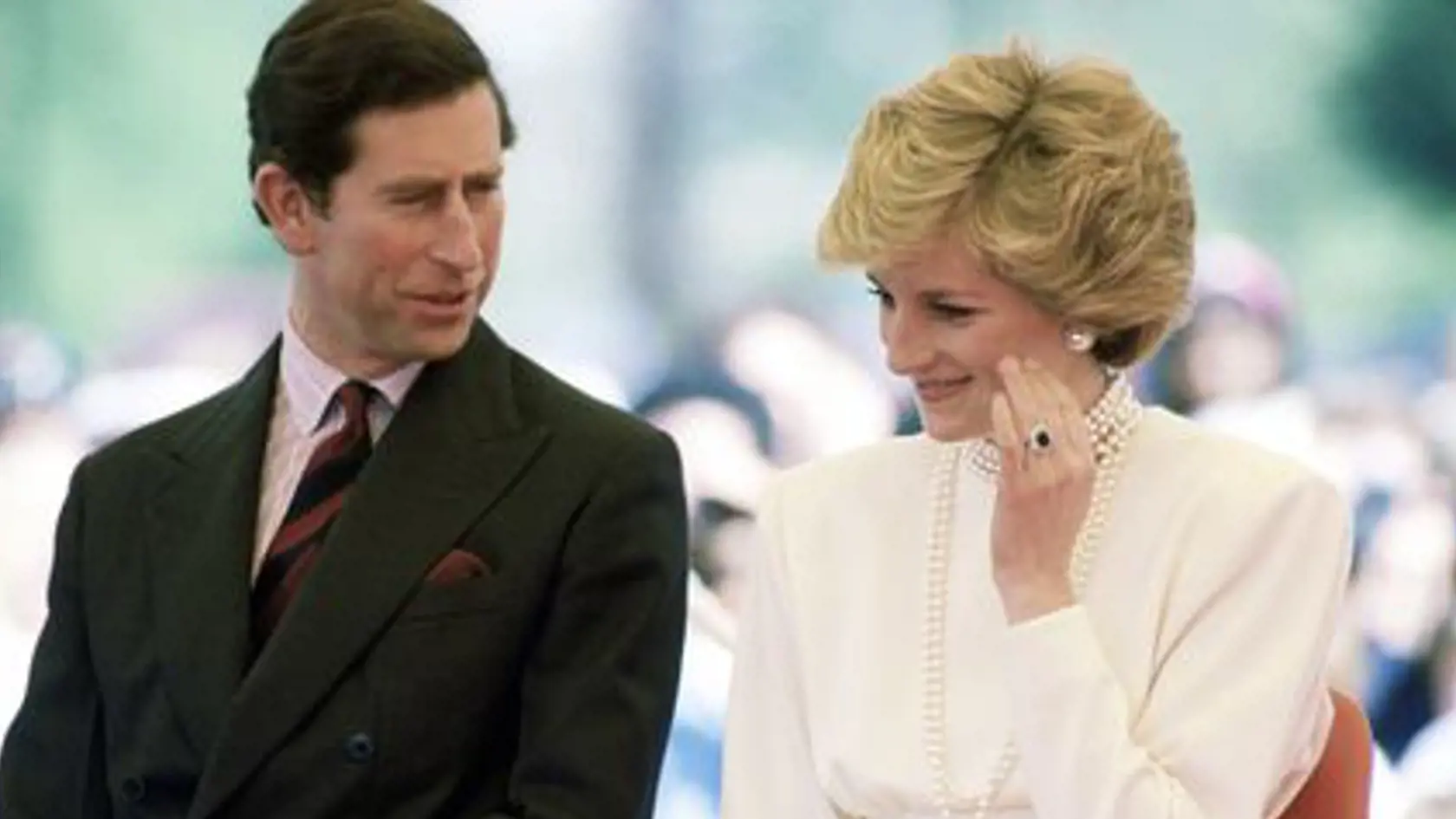 Princezná Diana a princ Charles v čase, keď ešte spolu komunikovali.