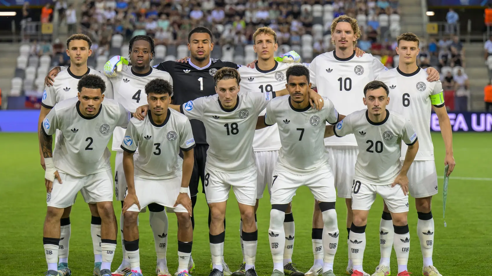 Na snímke futbalisti Nemecka pred zápasom semifinále Nemecko - Francúzsko na majstrovstvách Európy hráčov do 21 rokov v Košiciach v stredu 25. júna 2025. FOTO TASR - Veronika Mihaliková