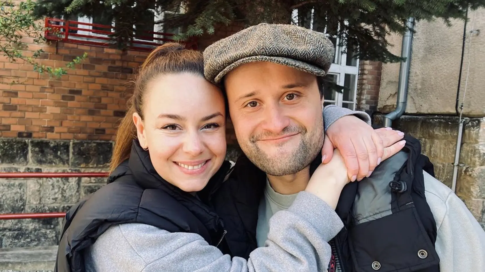 Dominika Kavaschová s partnerom Danielom Fischerom