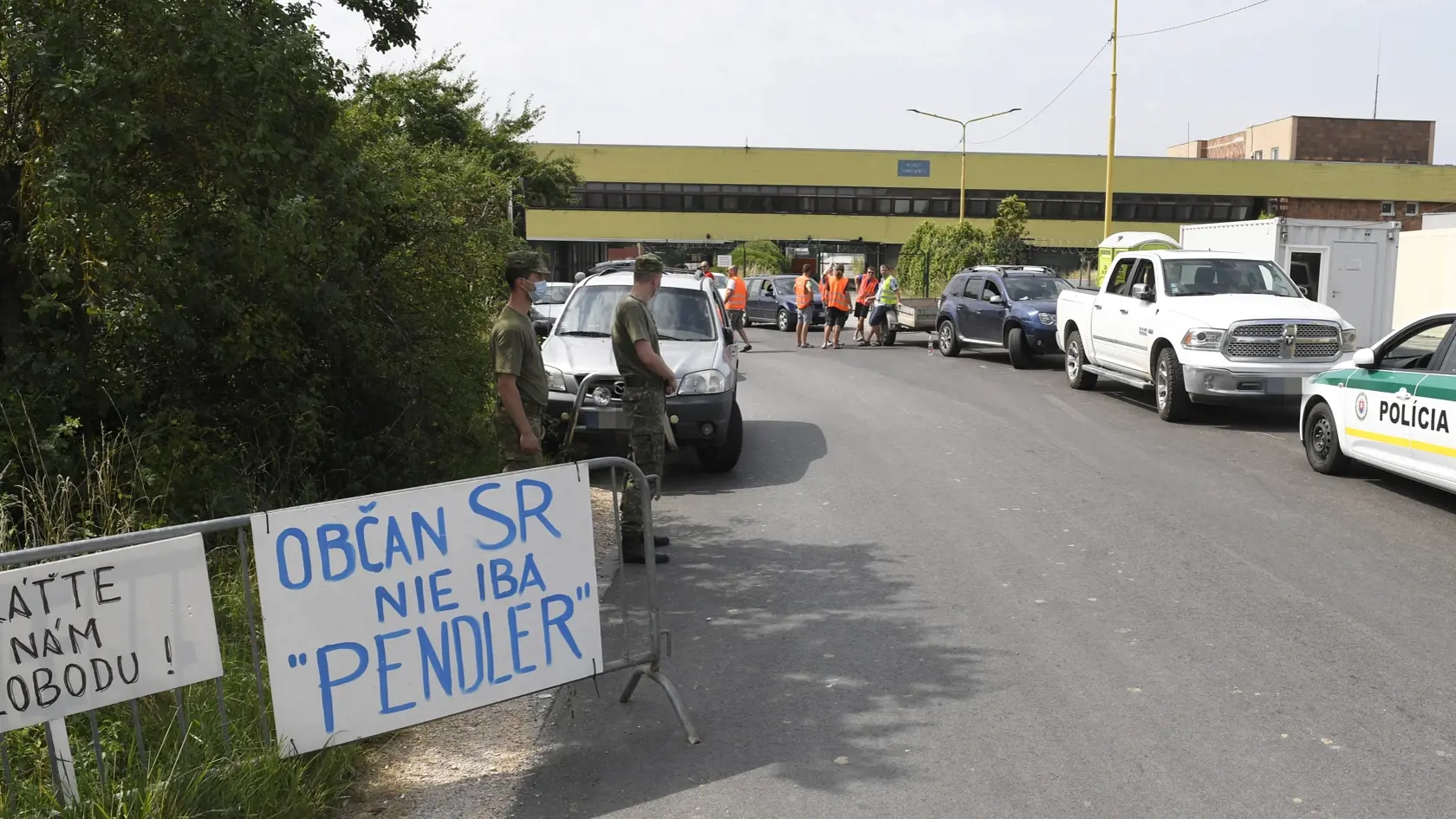 Na snímke protest na hraničnom priechode Milhosť -Tornyosnémeti 9. júla  2021. FOTO TASR - František Iván