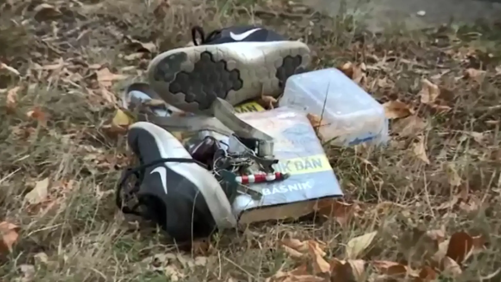 Pri tragickej nehode zomrelo len 18-ročné dievča, ktoré prechádzalo cez priechod pre chodcov.