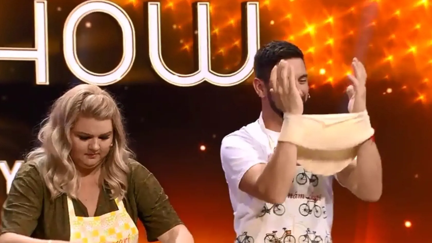 Tento svoj výtvor nazval Šoko zle opratými gaťkami.