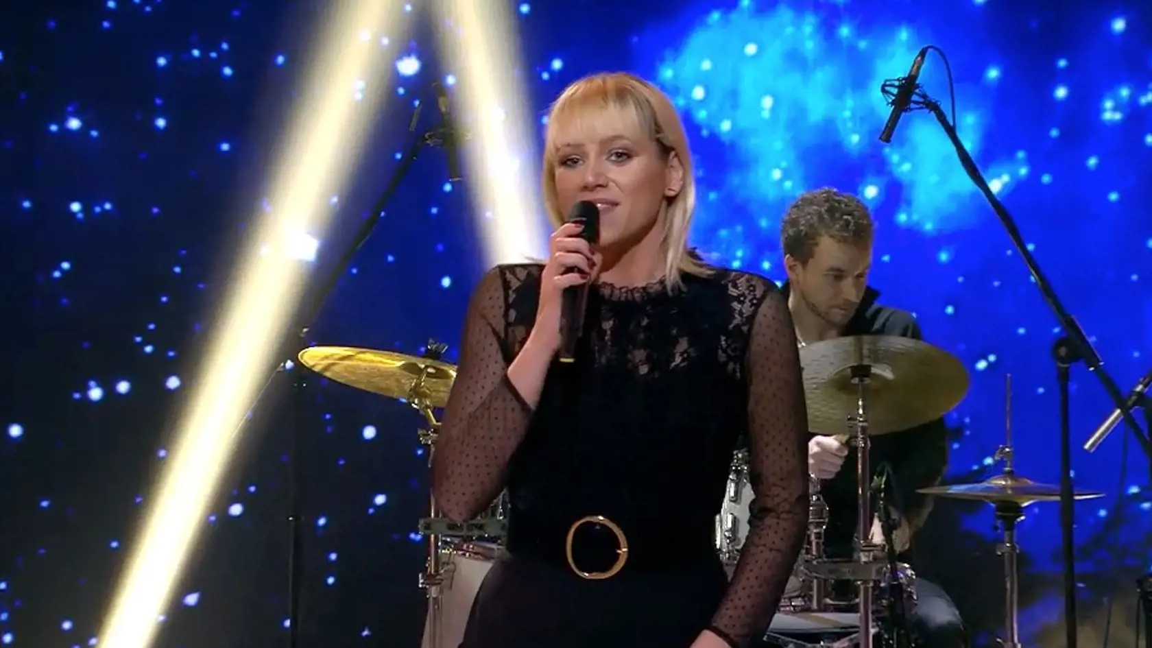 Emma Drobná v Chart Show.