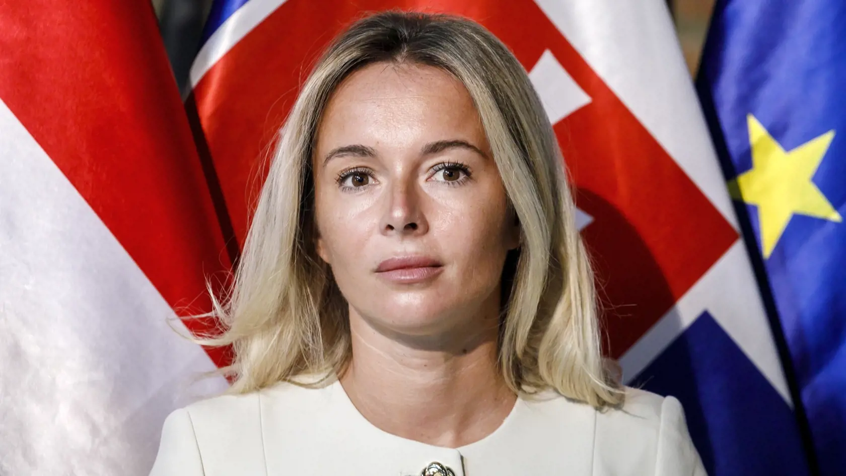 Na snímke splnomocnenkyňa vlády SR pre rozvoj občianskej spoločnosti Simona Zacharová počas tlačovej konferencie pri príležitosti medzinárodnej konferencie Building Bridges – Enhancing Public Engagement, Budovanie mostov – Posilňovanie zapájania verejnosti. V Bratislave 28. októbra 2024. FOTO TASR - Dano Veselský