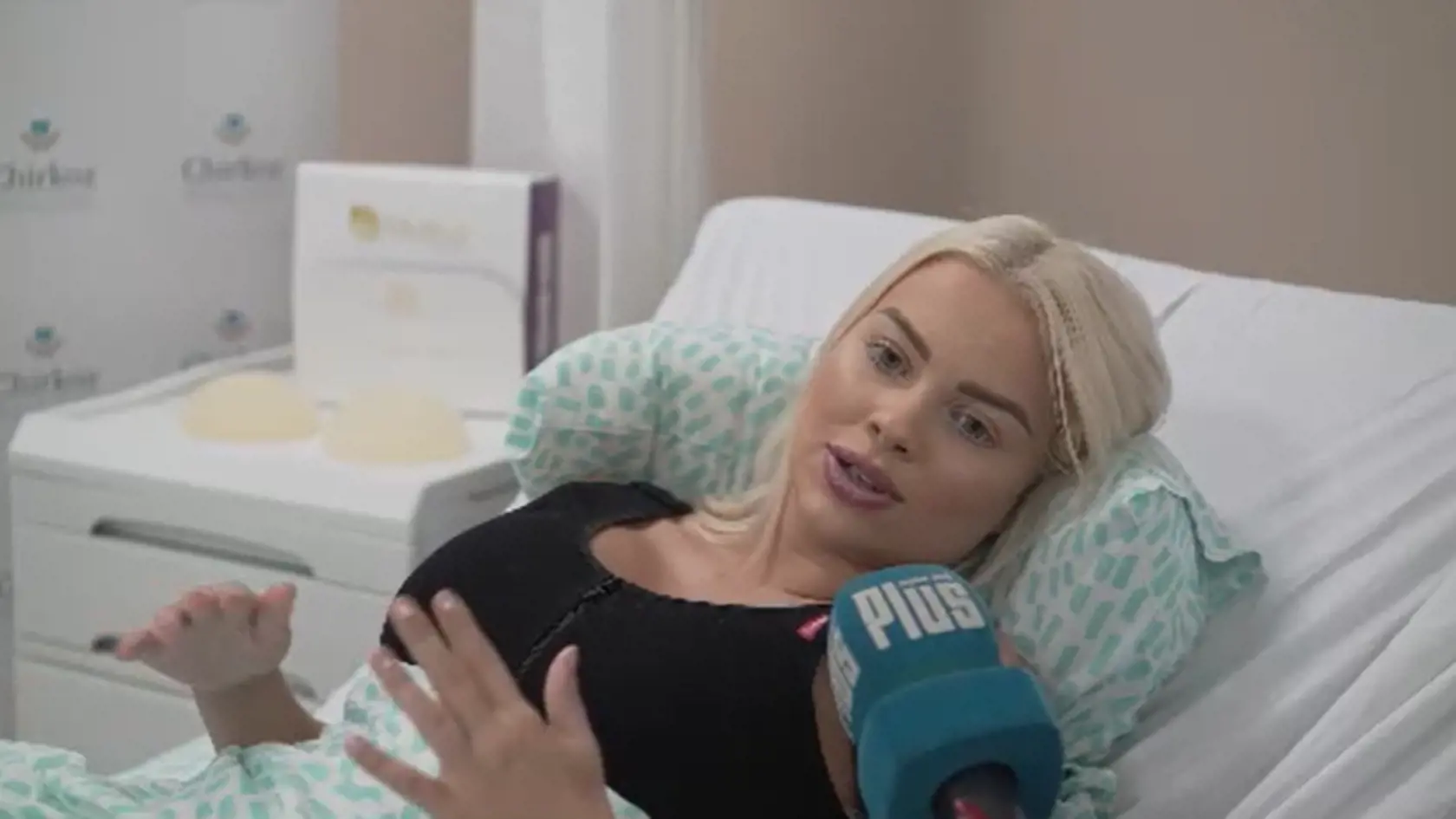 Česká Barbie Gabriel Jiráčková podstúpila uplynulý týždeň plastickú operáciu, počas ktorej jej vymenili prsné implantáty za ešte väčšie, ako mala do teraz.