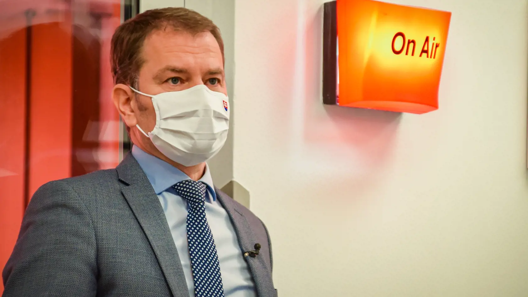 V zákulisí: Udalosť sa mala odohrať, keď Matovič čakal na svoje vystúpenie a sledoval duel Heger- Žiga na obrazovke.