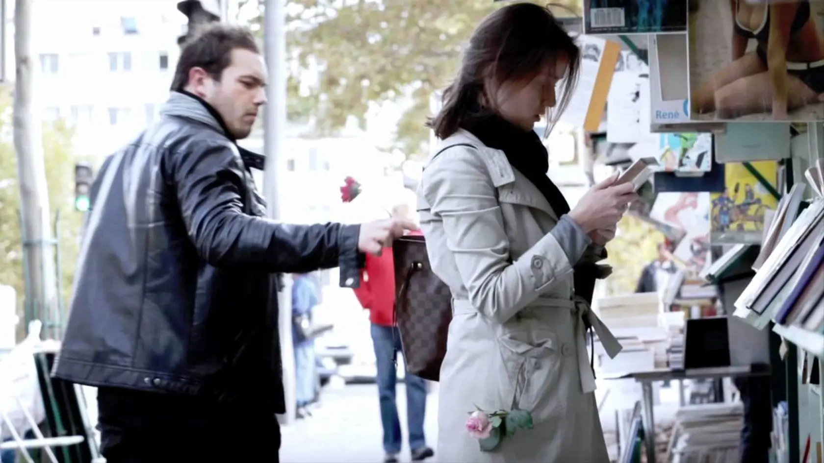 Najčastejšie si za obete vyberajú turistov, ktorí sú často rozptýlení neznámym miestom a na osobné veci sa nesústredia.