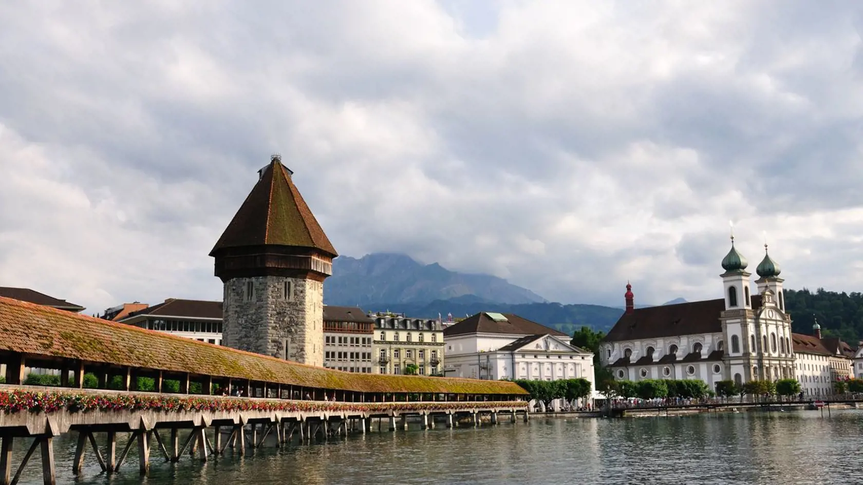 Mesto Luzern vo Švajčiarsku.