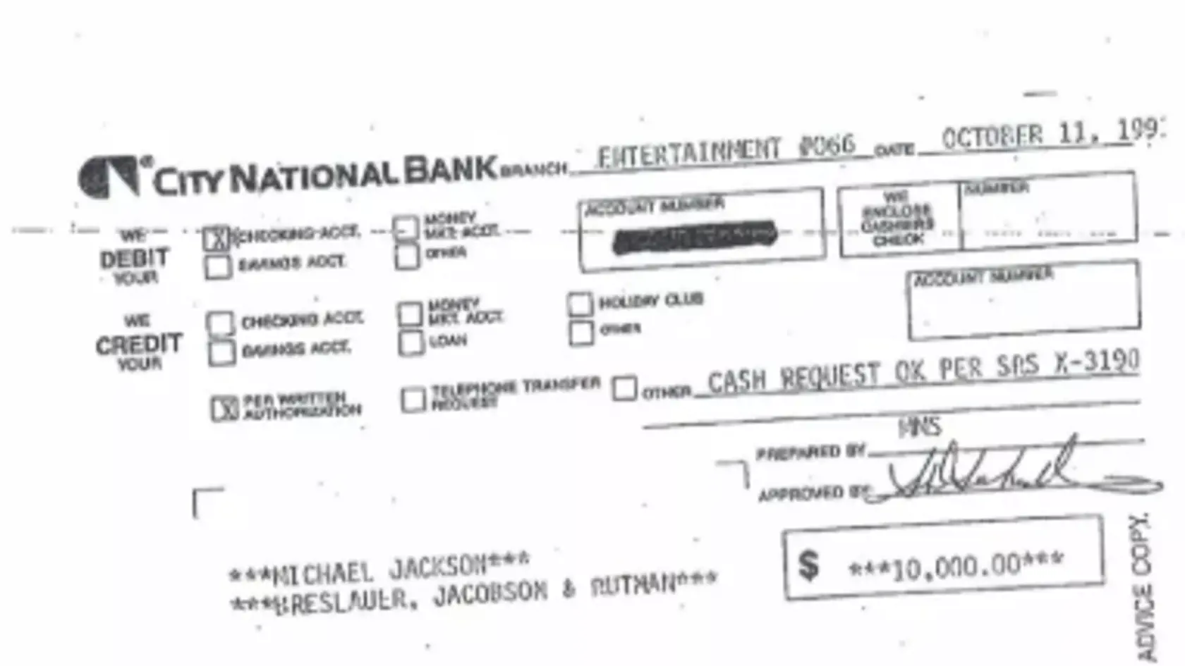 Michal vraj žene vyplatil takmer 800 000 eur. Táto suma mala postačiť na zachovanie tajomstva.