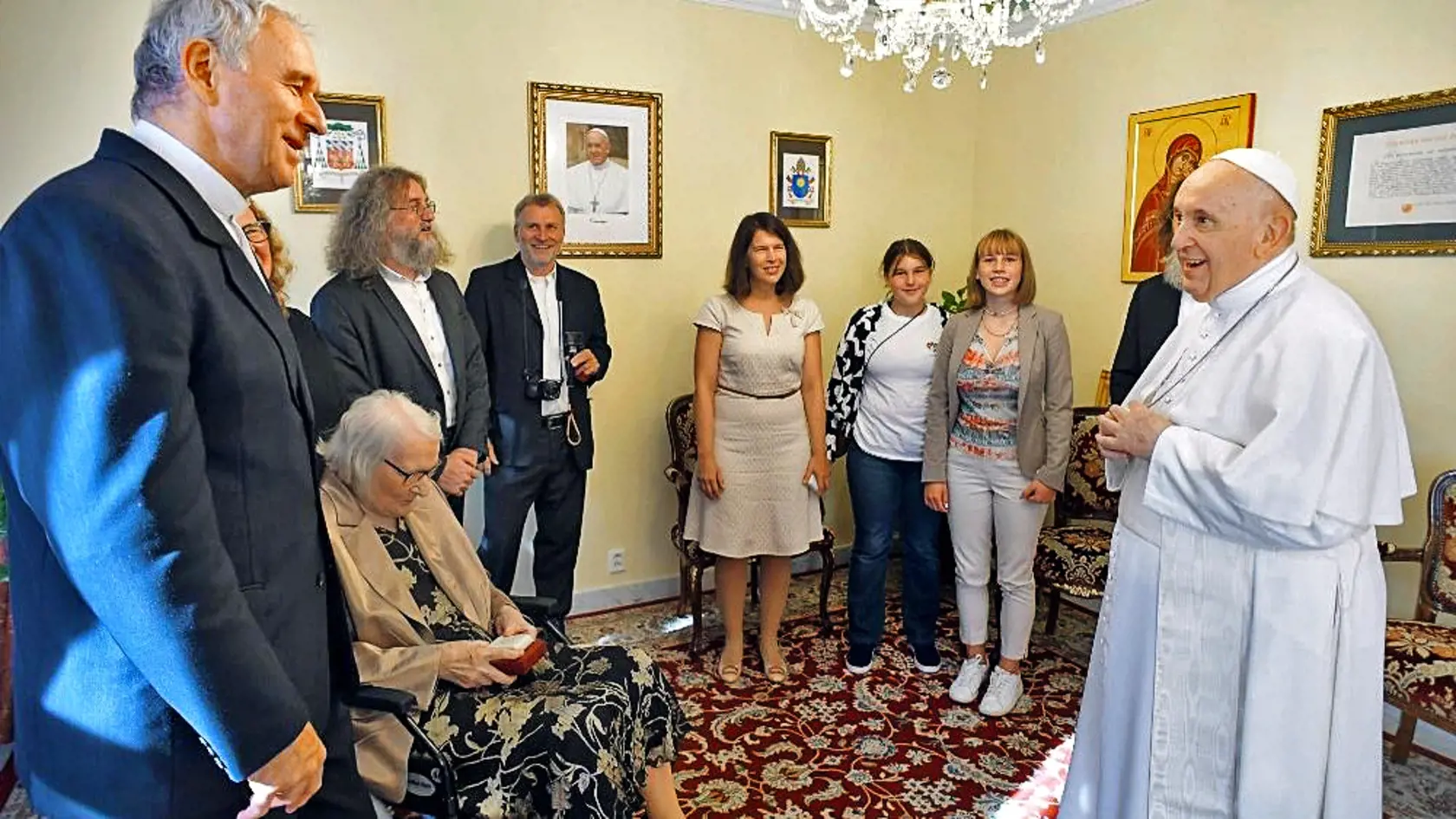 František prijal Bezáka na súkromnom stretnutí v bratislavskej Apoštolskej nunciatúre.