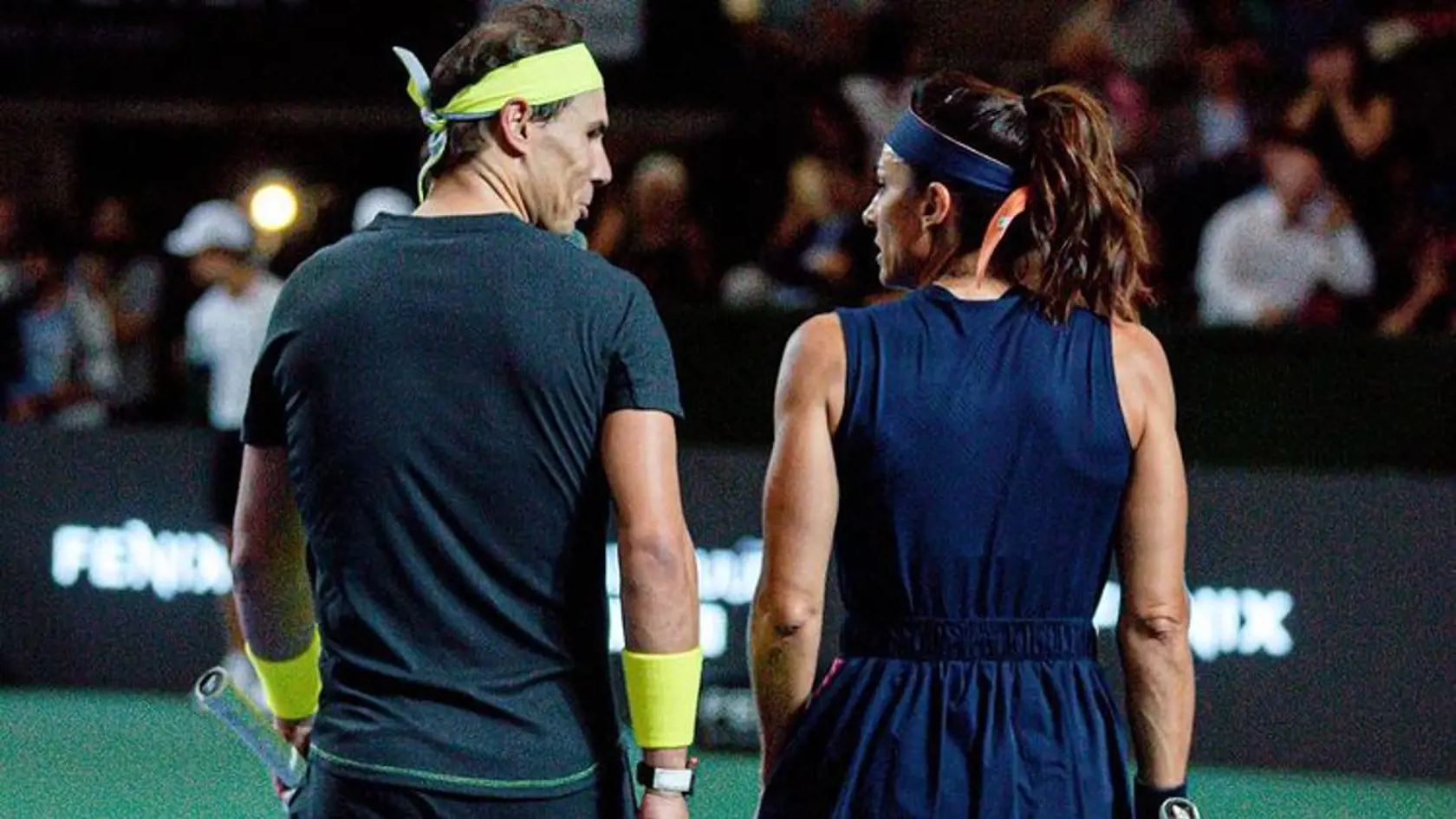 Sabatini a Rafael Nadal sú veľmi dobrí priatelia. Práve preto si to na exhibícii spolu fantasticky užili.