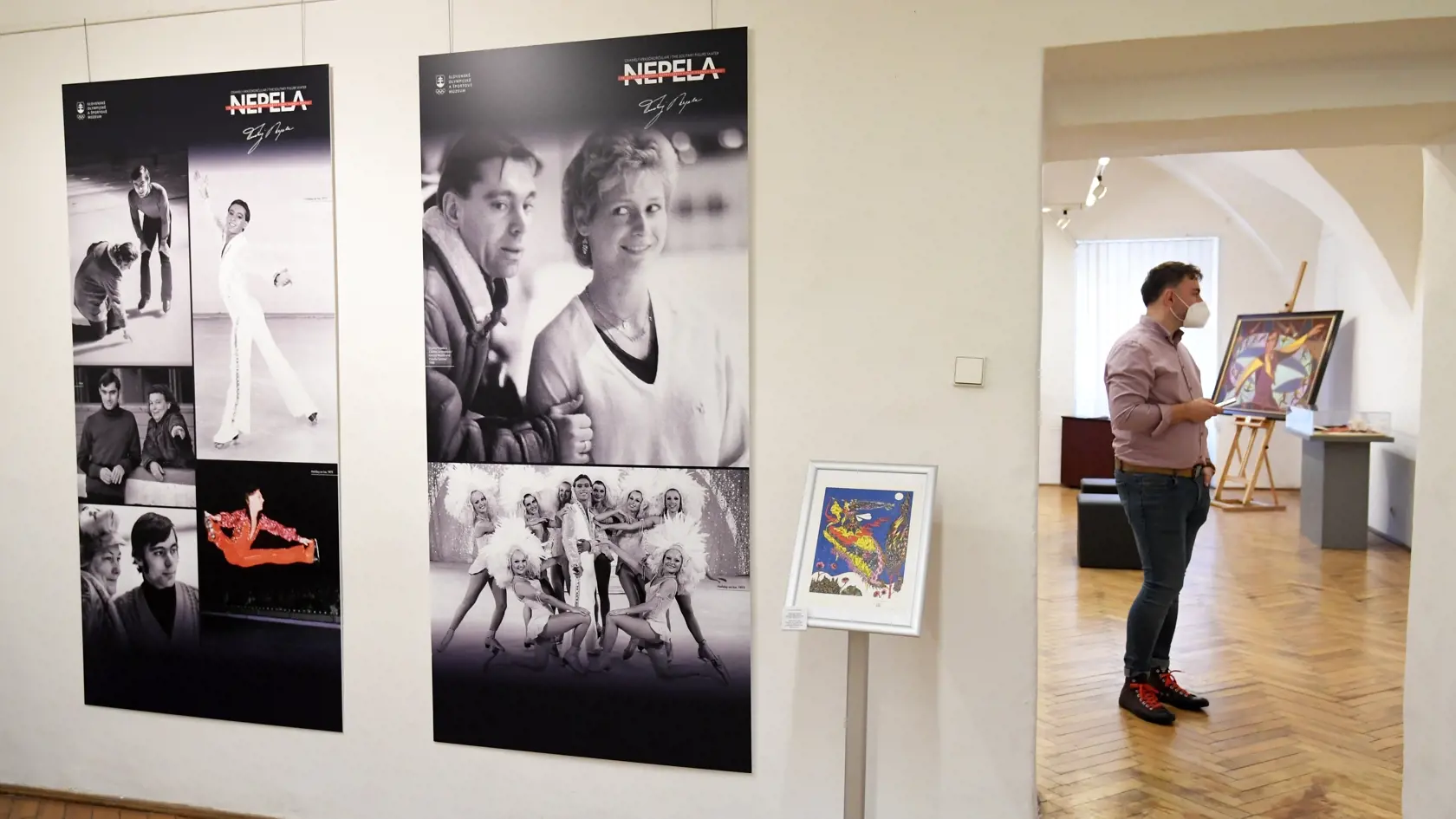 Výstava Osamelý krasokorčuliar v Slovenskom technickom múzeu v Košiciach, pri príležitosti nedožitých 70. narodenín Ondreja Nepelu, olympijského víťaza v krasokorčuľovaní zo ZOH 1972 v Sappore. FOTO TASR – František Iván , Košice , 18. októbra 2021 