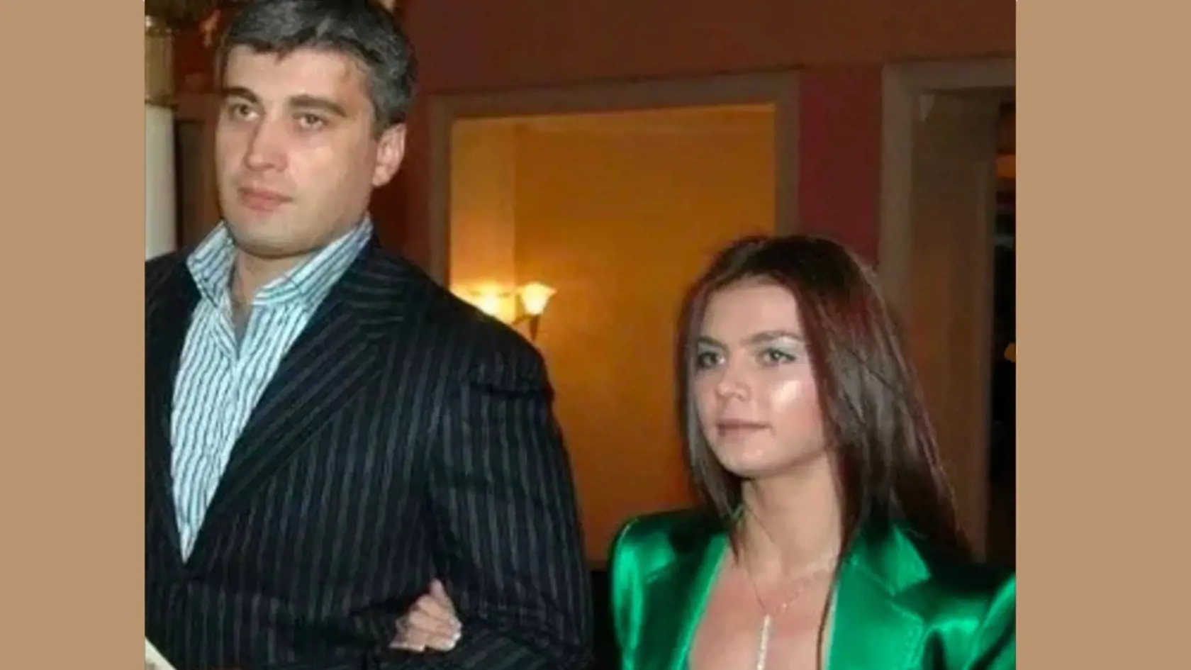 Museliana nadviazal vzťah s Alinou okolo roku 2000, keď bol ešte ženatý. Dvojica spolu randila dva a pol roka.