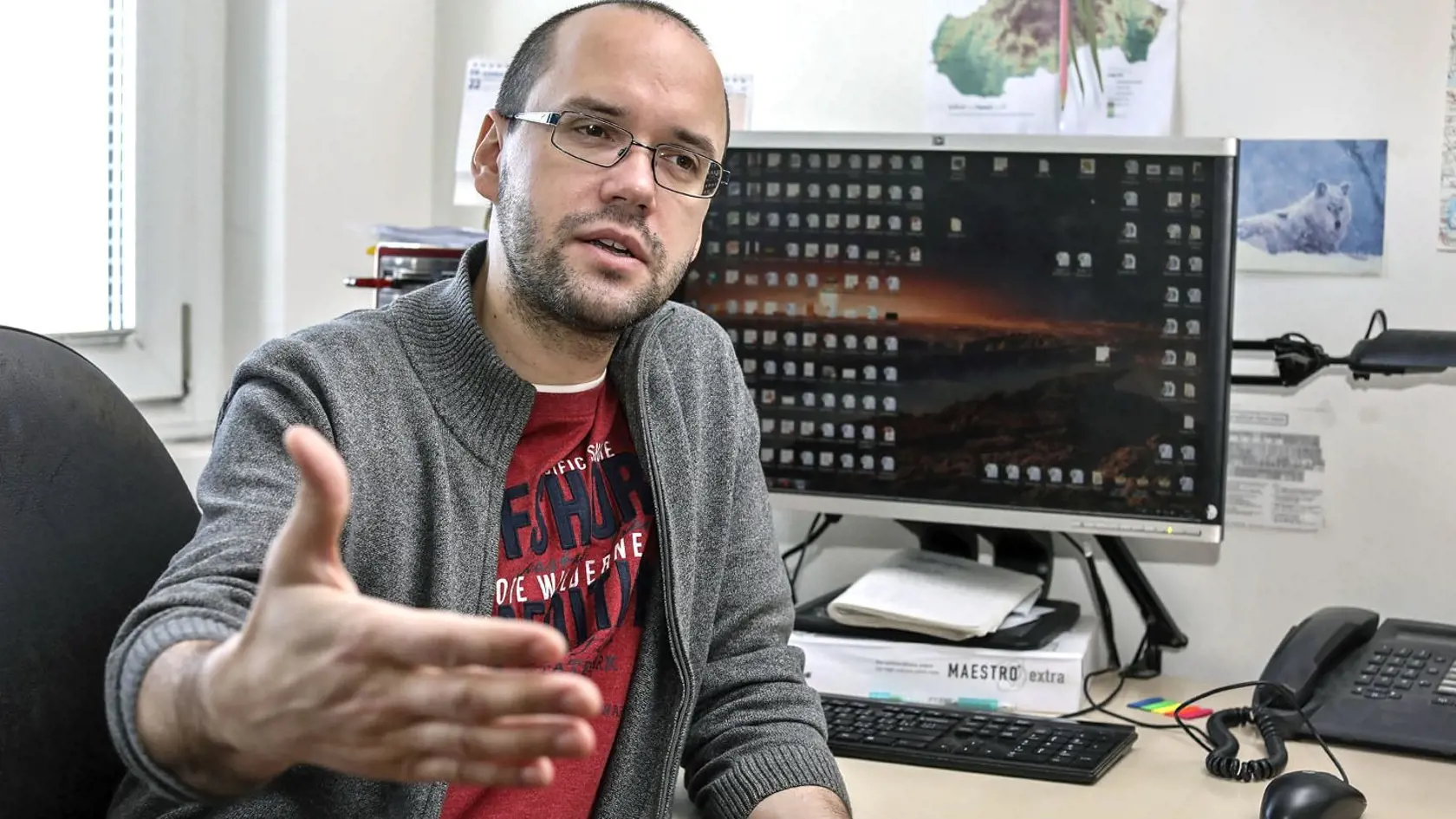 Klimatológ Jozef Pecho: Takejto zmene klímy sa nebudeme vedieť účinne prispôsobiť, a rovnaký problém budú mať aj prírodné ekosystémy na celej planéte. Dúfajme, že k naplneniu tohto scenáre nakoniec nedôjde, v opačnom prípade to bude pre nás znamenať úplný kolaps ekonomiky a civilizácie, ako ju poznáme.