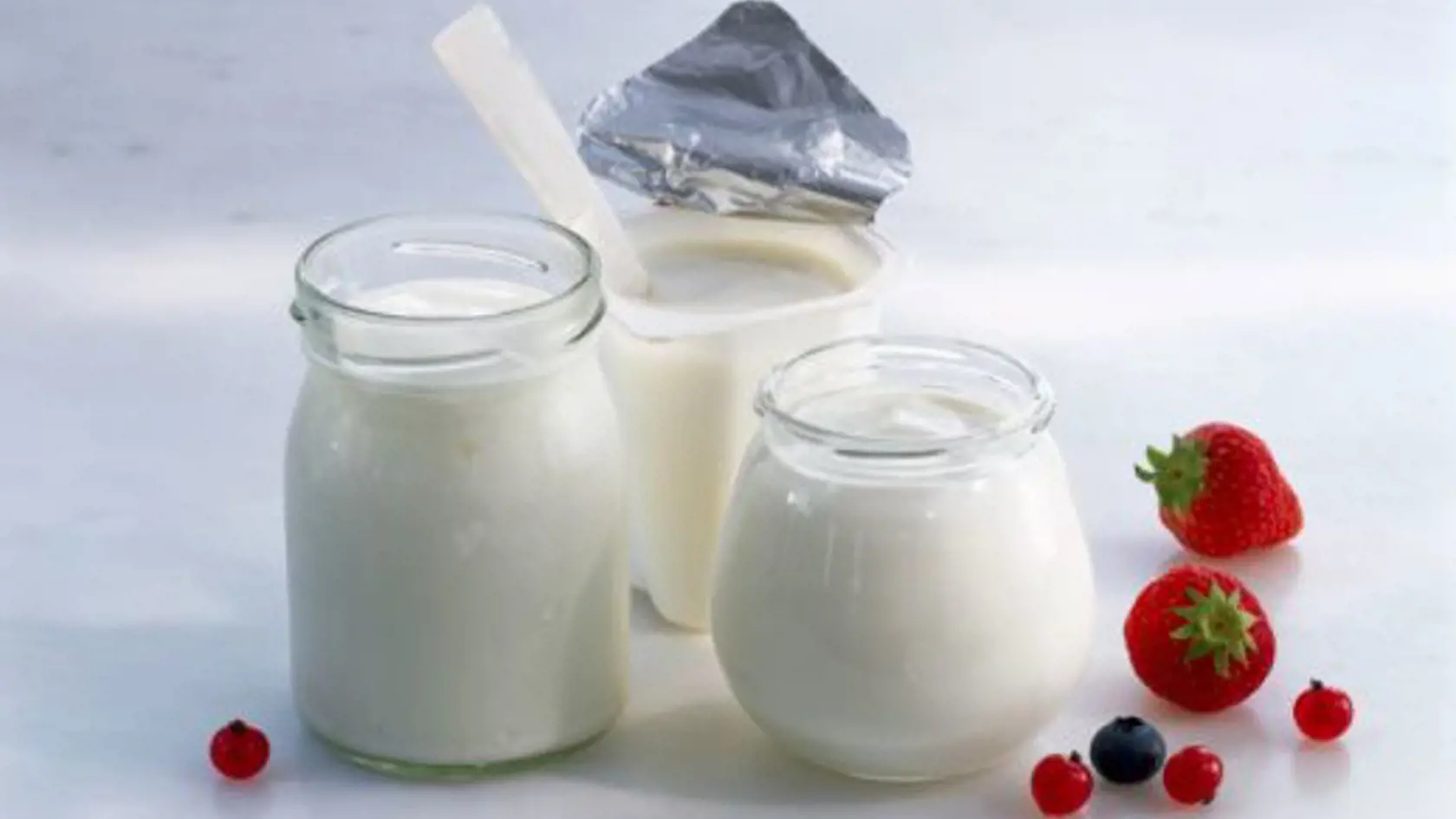 biely jogurt