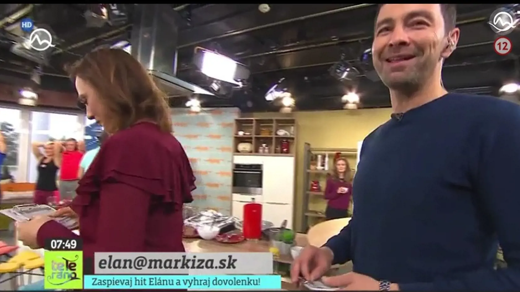 Moderátor Daro Richter sa v priamom prenose vysmial z kapely Elán.