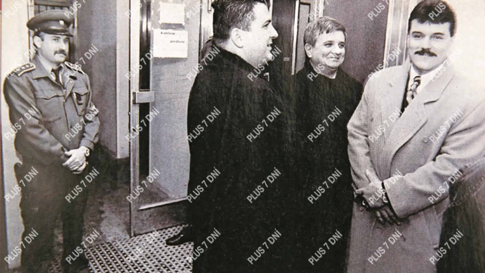 Mikuláš Černák: Na policajnom oddelení ho v roku 1997 nemal kto zatknúť.