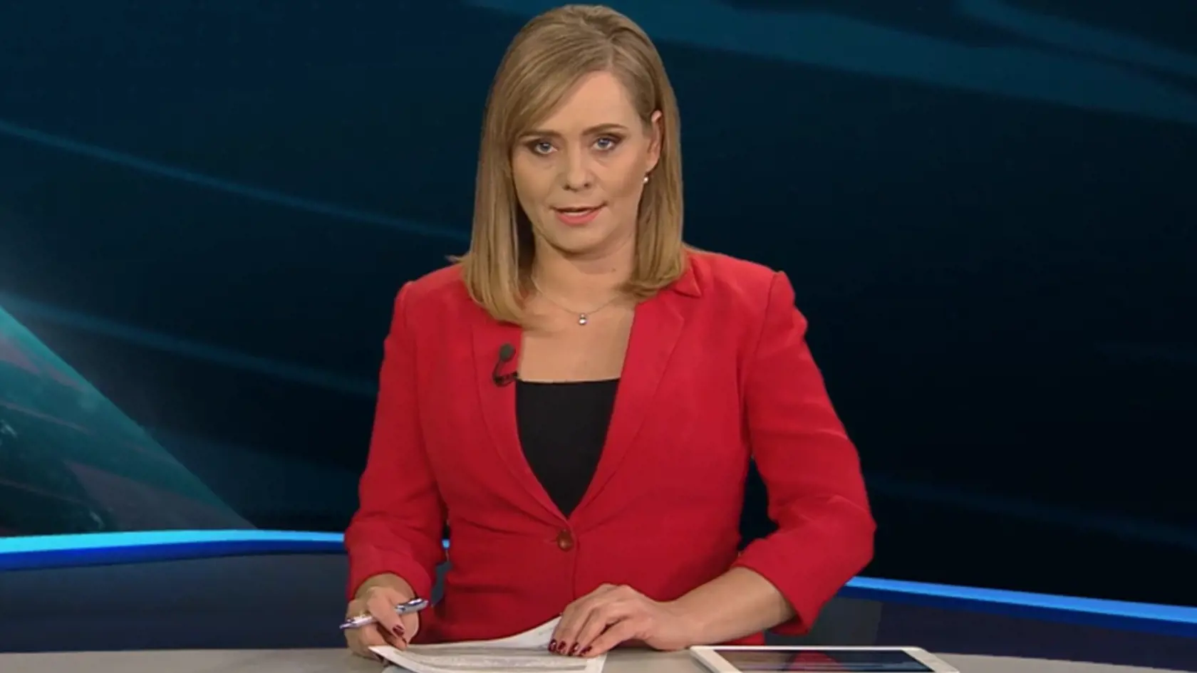 Dramaturgia relácie však Ľuboša Blahu ako "náhradu" neprijala a nechala diskutovať ministra Jaroslava Naďa (OĽANO) samého.