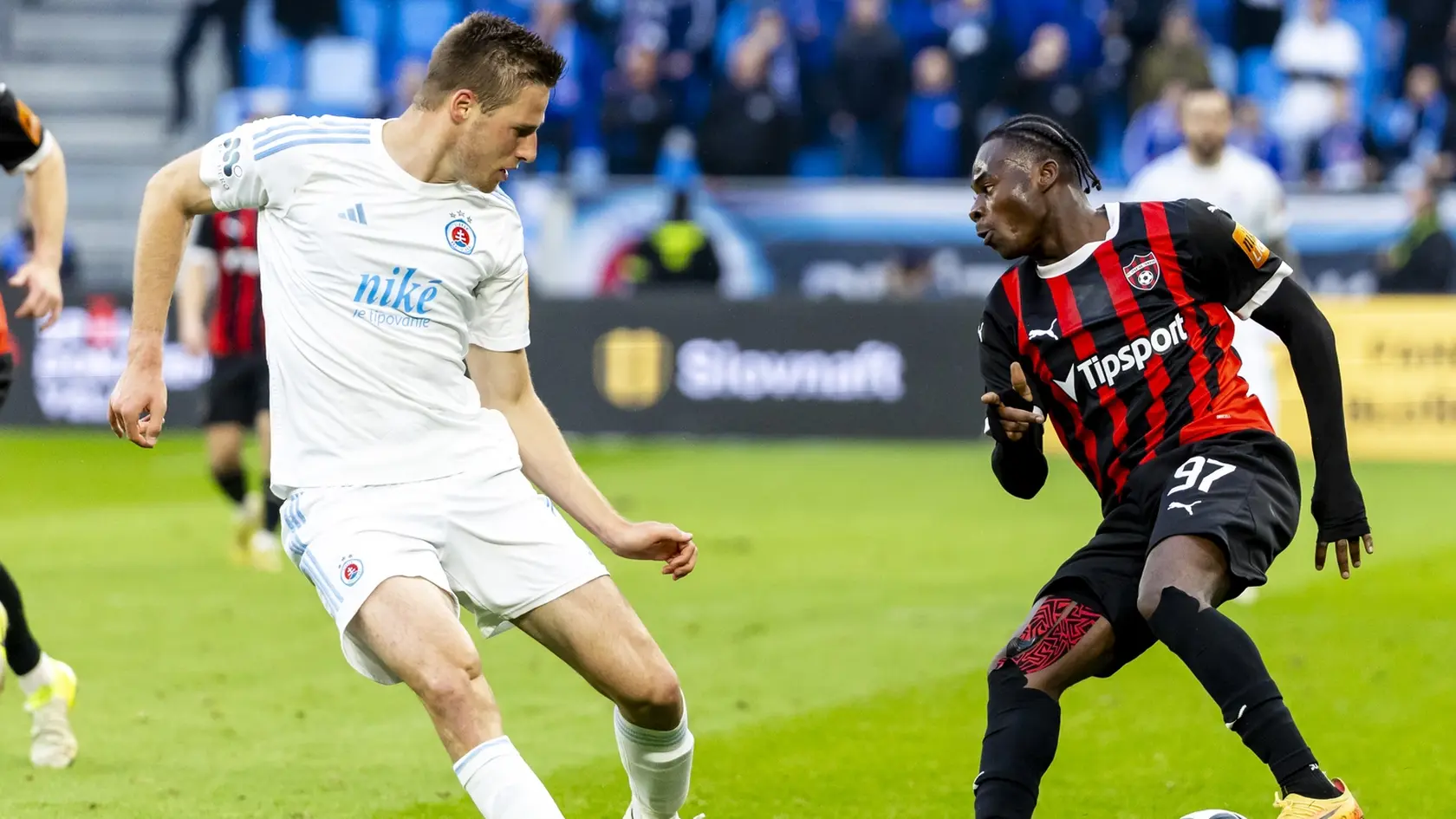 Na Tehelnom poli sa stretol v zápase Slovnaft cup, ŠK Slovan Bratislava - Spartak Trnava. Na snímke je Kelvin Ofori. 