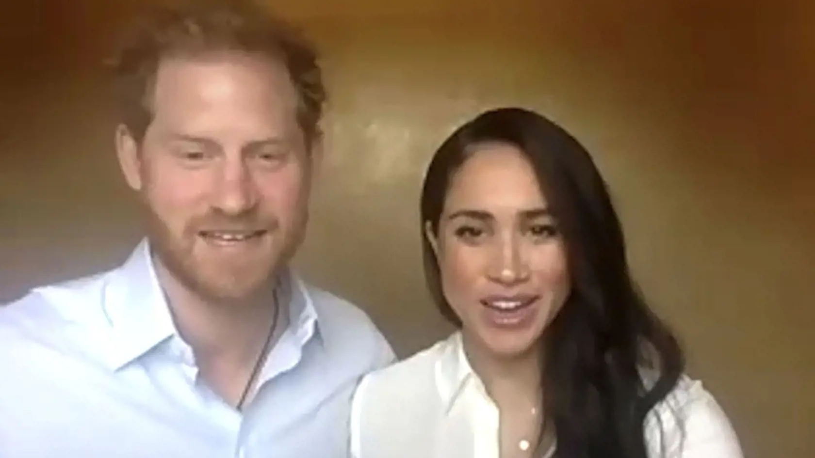 Meghan Markle a princ Harry strácajú body u obyvateľov Spojeného kráľovstva.