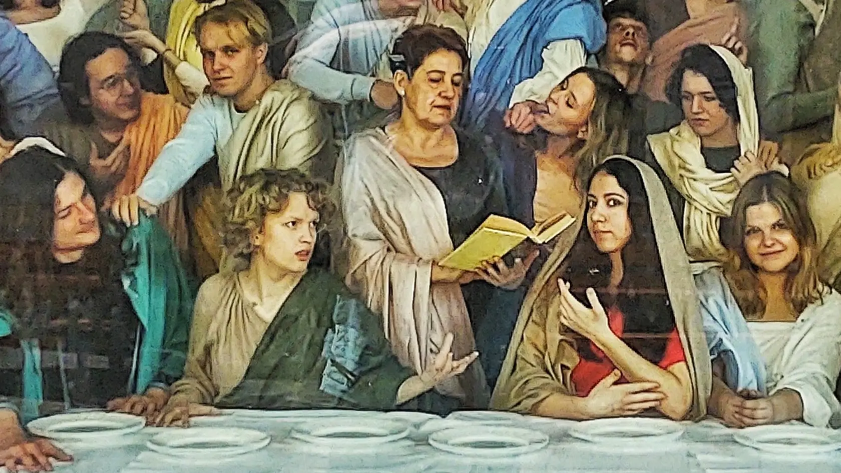 Študenti si vytvorili originálnu fotku na maturitné tablo.