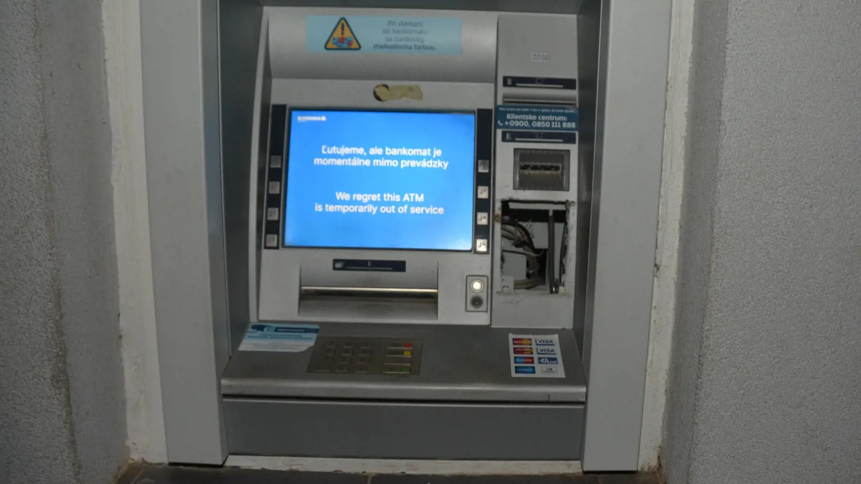 Ako prvý sa pokúsili zlodeji vykradnúť bankomat v Pruskom.