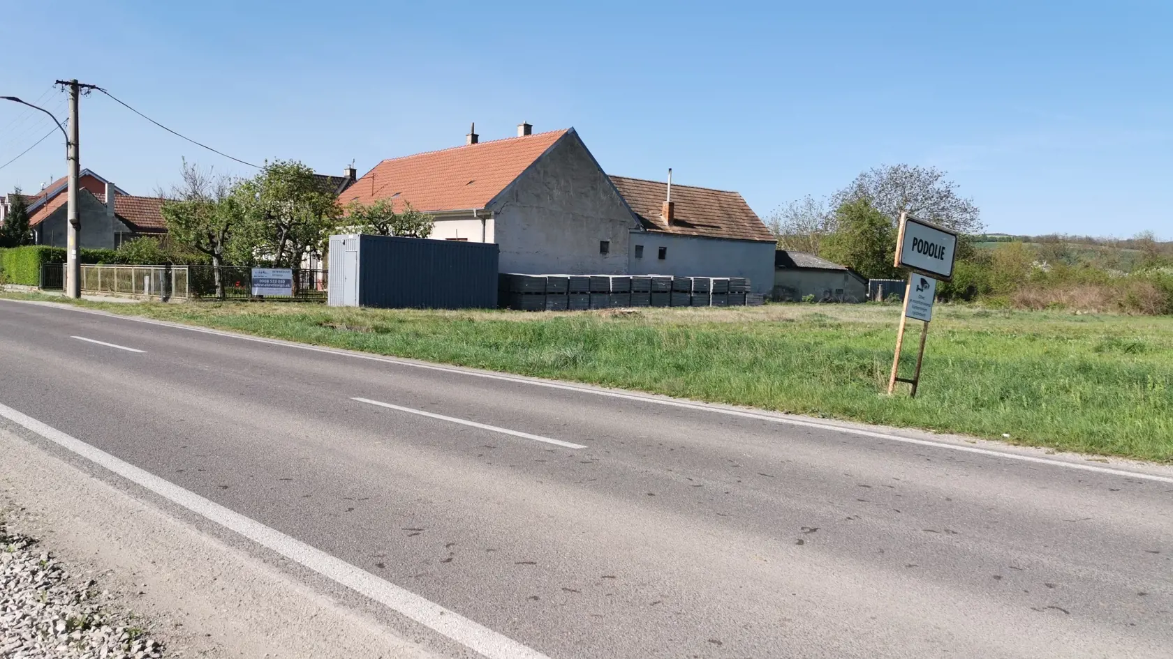 Z domu to mala Terezka do Podolia len pár stoviek metrov na bicykli. Na takomto krátkom úseku však bez stopy zmizla.