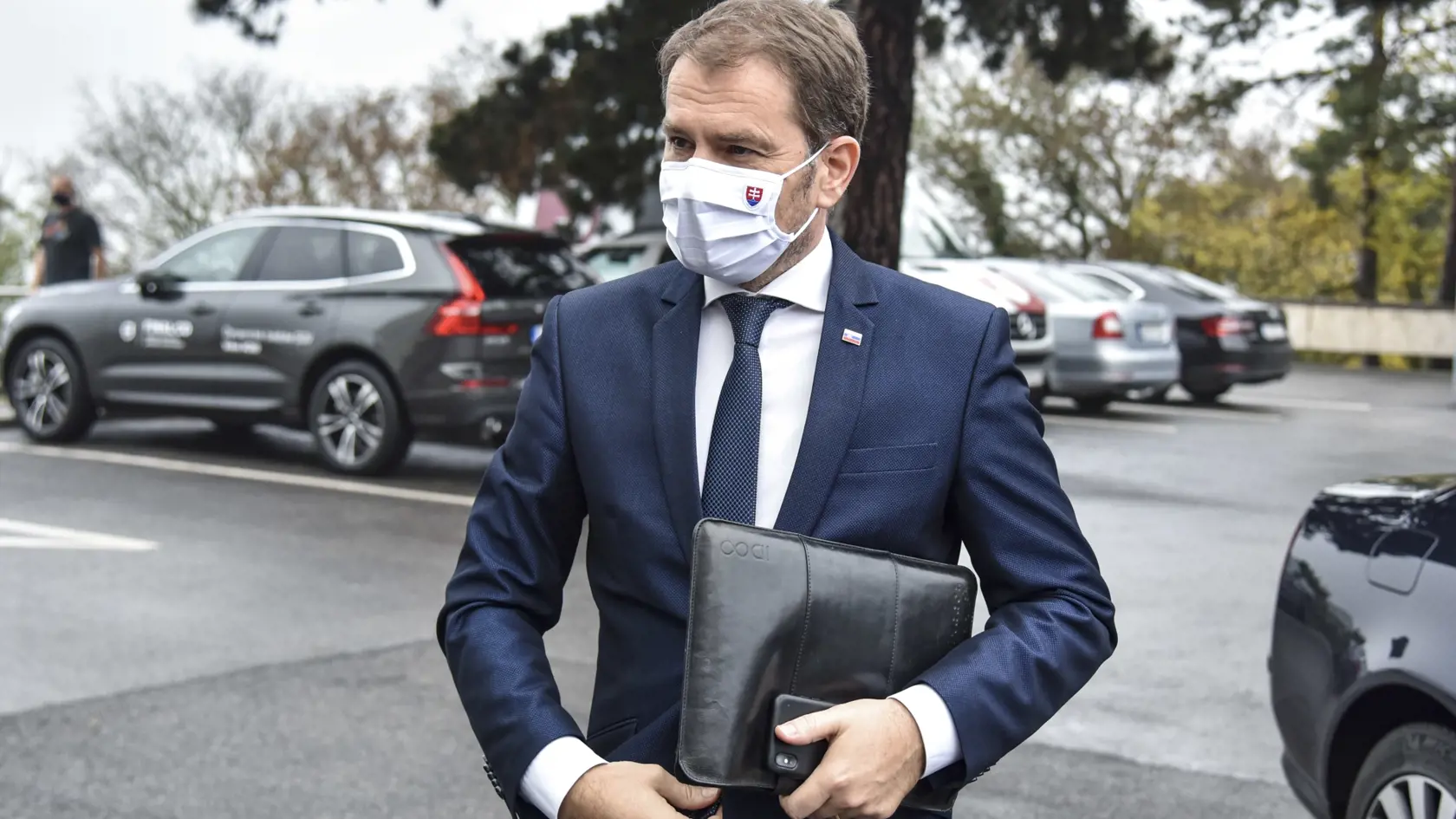 Premiér chystá ďalšie dve alebo tri kolá testovania.
