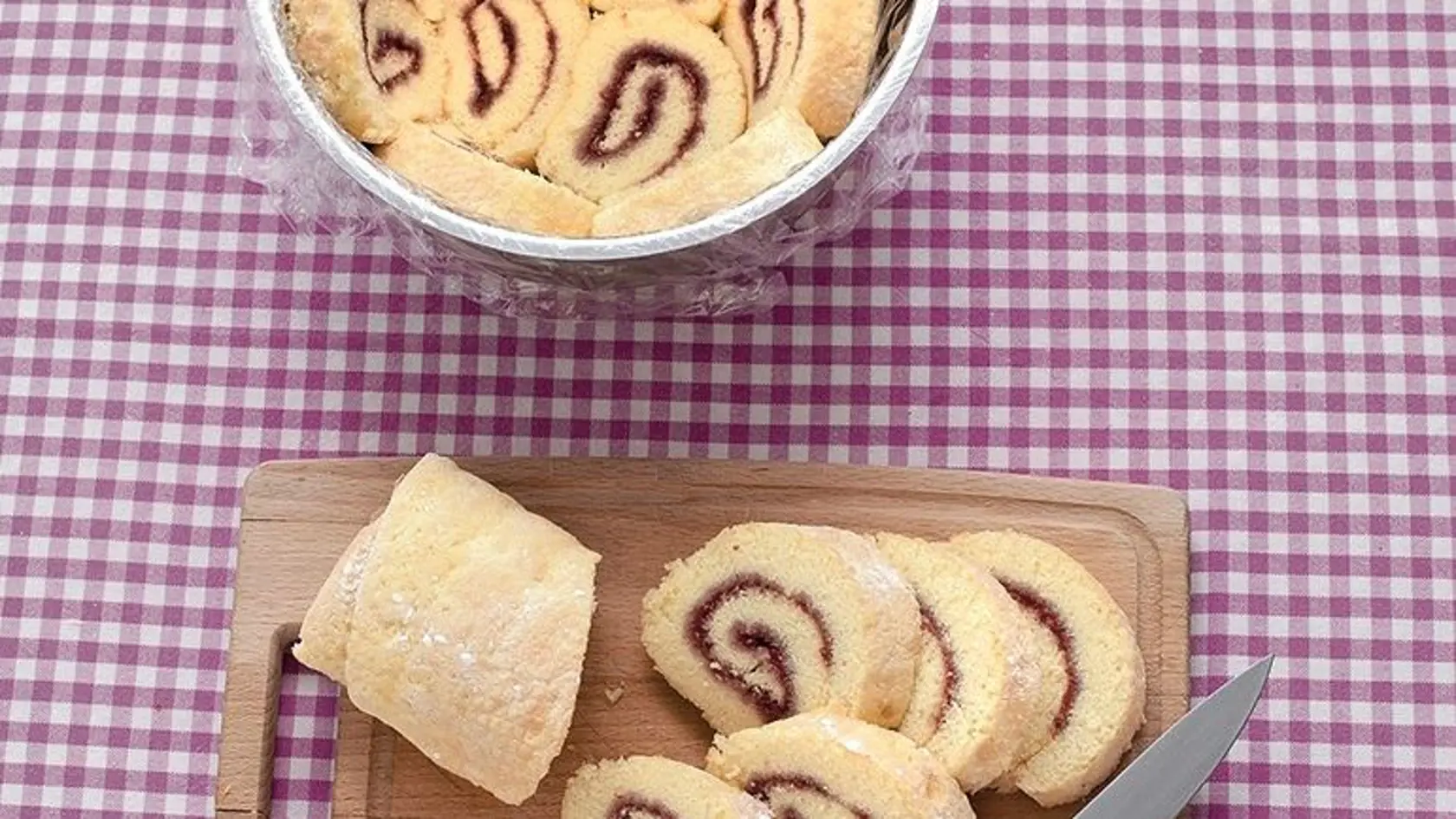Piškótová šarlota s ovocím (5. krok)