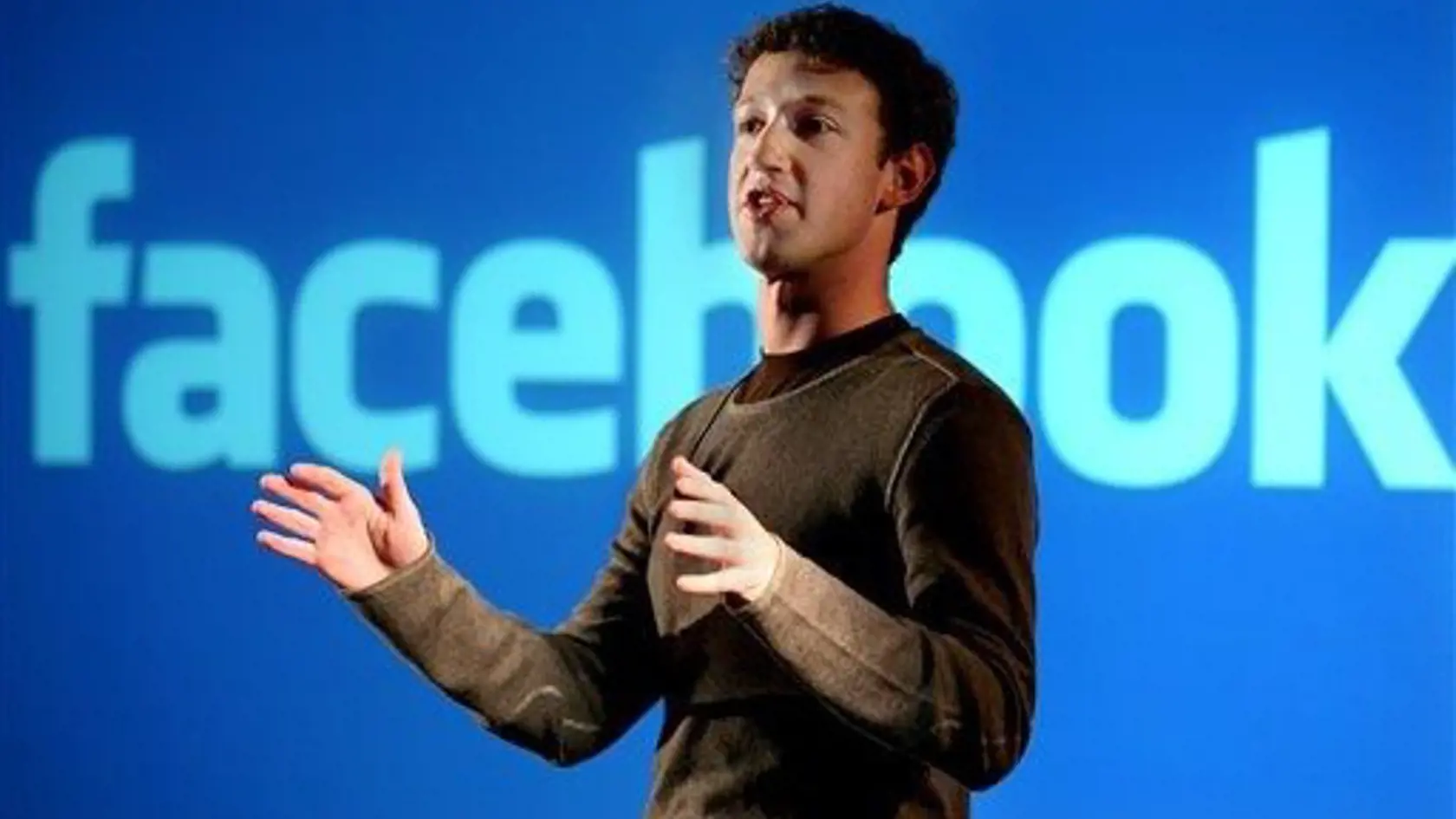 Mark Zuckerberg, zakladateľ siete Facebook, zbohatol za posledný rok trojnásobne. Jeho majetok sa odhaduje na 7 miliárd dolárov.