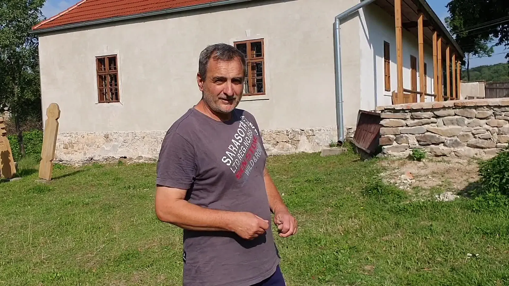 Žiaden signál, bohatá história a špecifický prízvuk domácich - ten vám vyčarí úsmev na tvári. Reč je o malej dedinke Polichno (okr. Lučenec), ktorá má v súčasnosti približne 140 obyvateľov. Prostredie a prírodné scenérie návštevníkov hneď nadchnú.