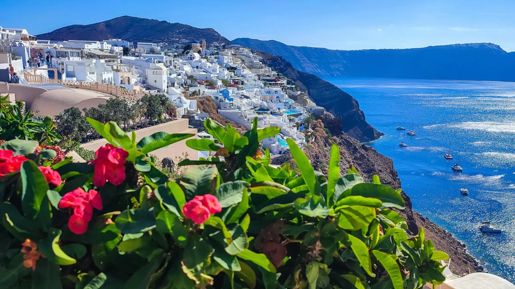 Grécky ostrov Santorini - je to sopečný ostrov.