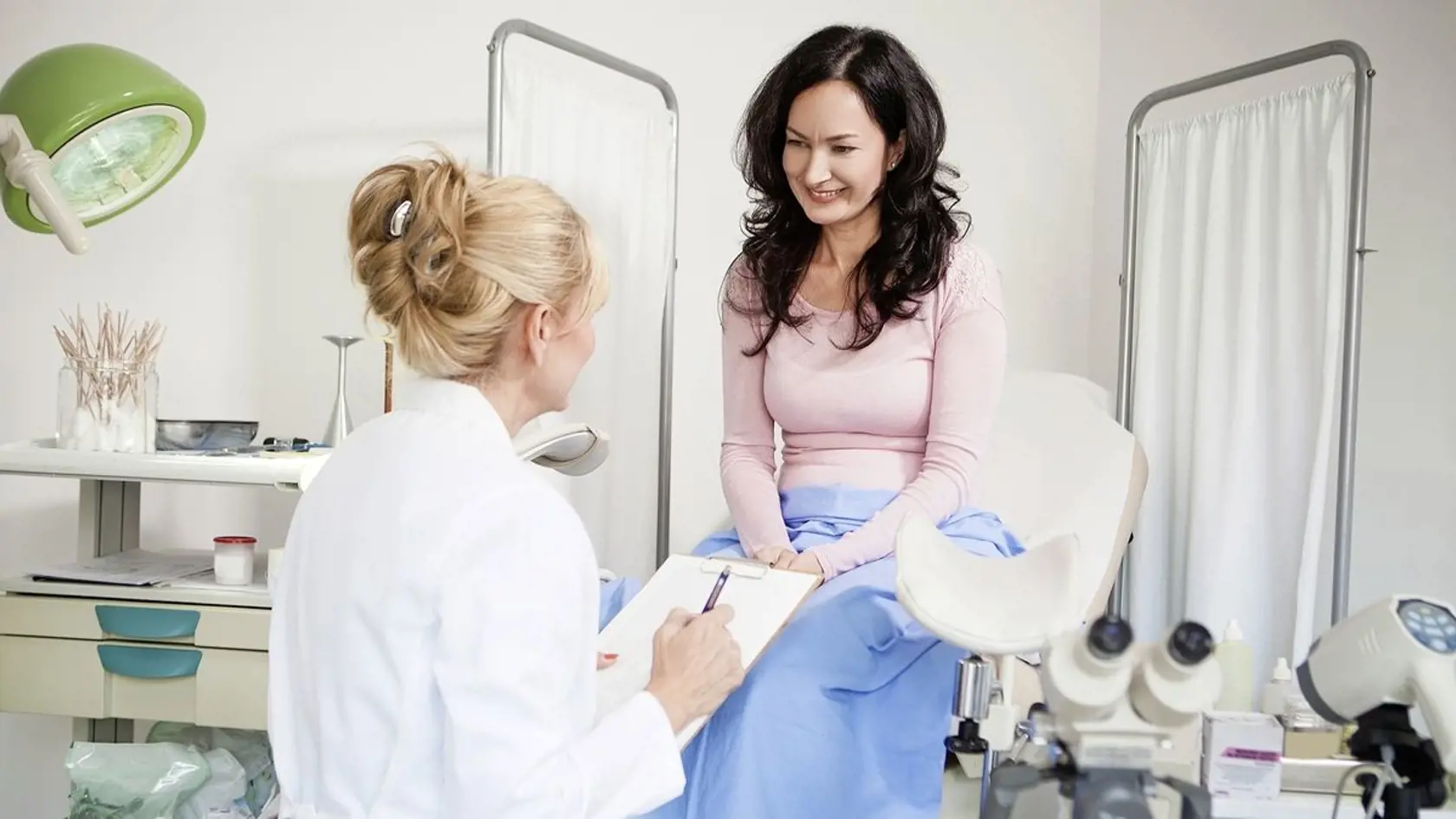 Výmenný lístok potrebujte takmer ku každému špecialistovi, no existujú aj výnimky. Bez výmenného lístka môžete navštíviť napríklad gynekológa.