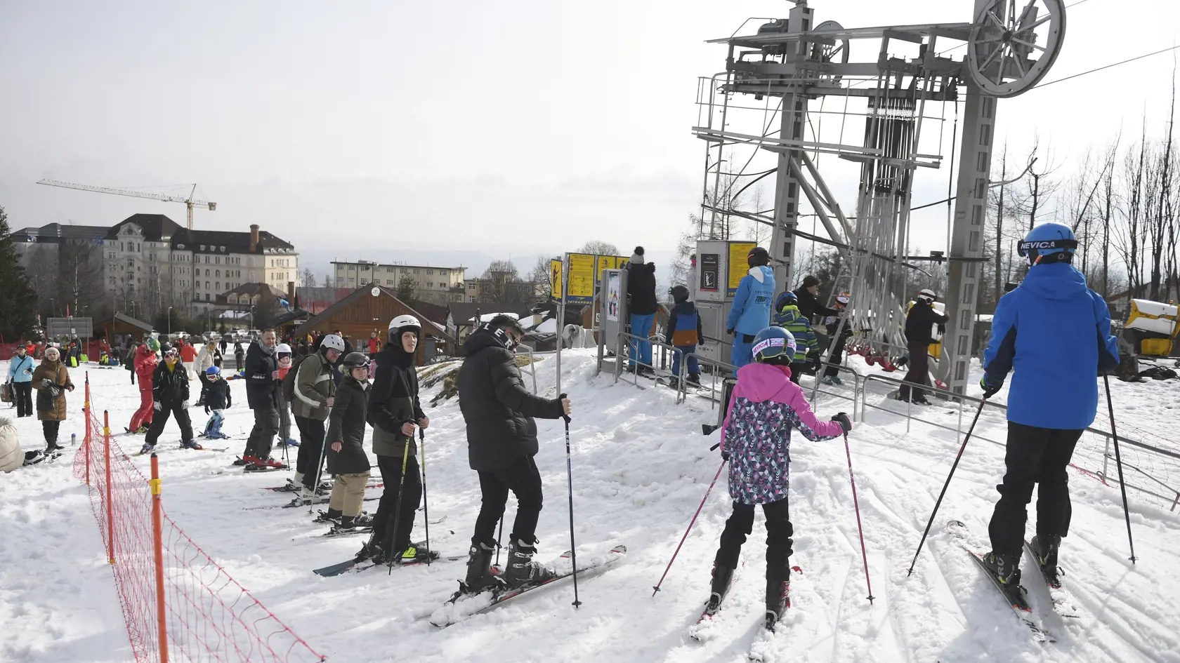 Na snímke lyžiarske stredisko Jakubkova lúka vo Vysokých Tatrách v sobotu 25. februára 2023. FOTO TASR – František Iván