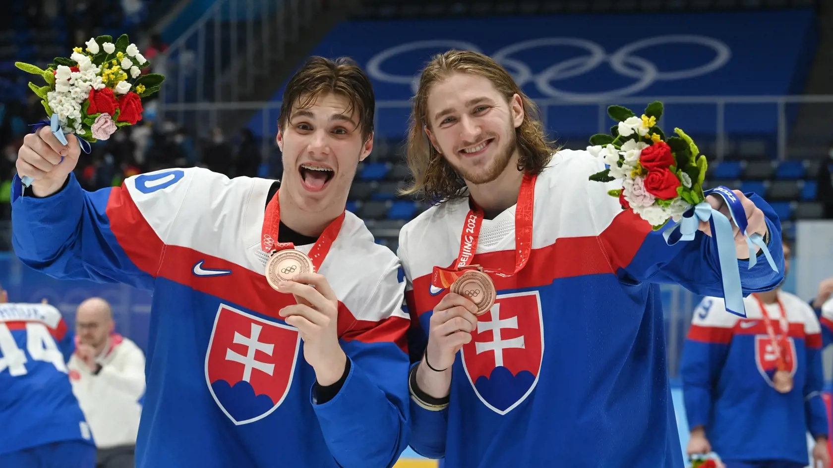 OH 2022 - Olympijské hry - Peking - Beijing - Hokej - zápas o 3. místo - Slovensko - Švédsko (ve žlutém)