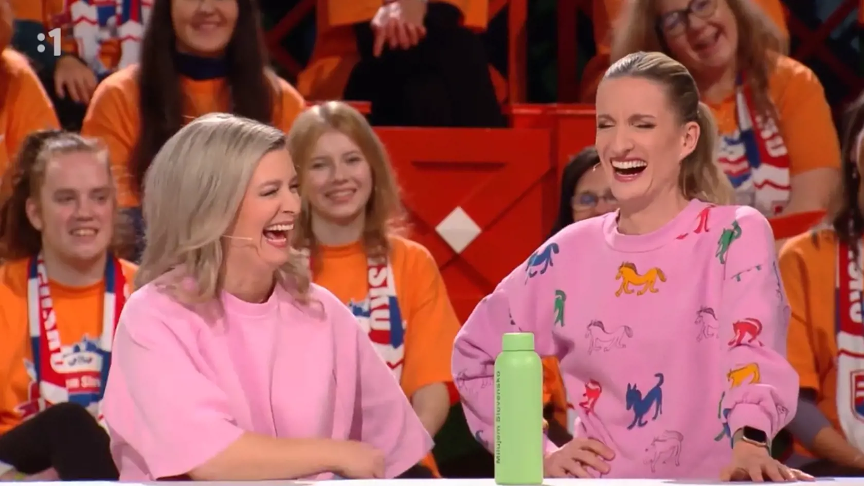 Adela Vinczeová prekvapila hosťa v štúdiu: Nech to tu smrdí, ja si kľudne prdnem