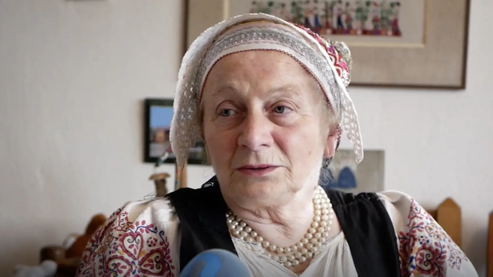 Aktivistka a folkloristka Miroslava Zaujcová, ktorá na neporiadok po zábave upozornila na mestskom zastupiteľstve.