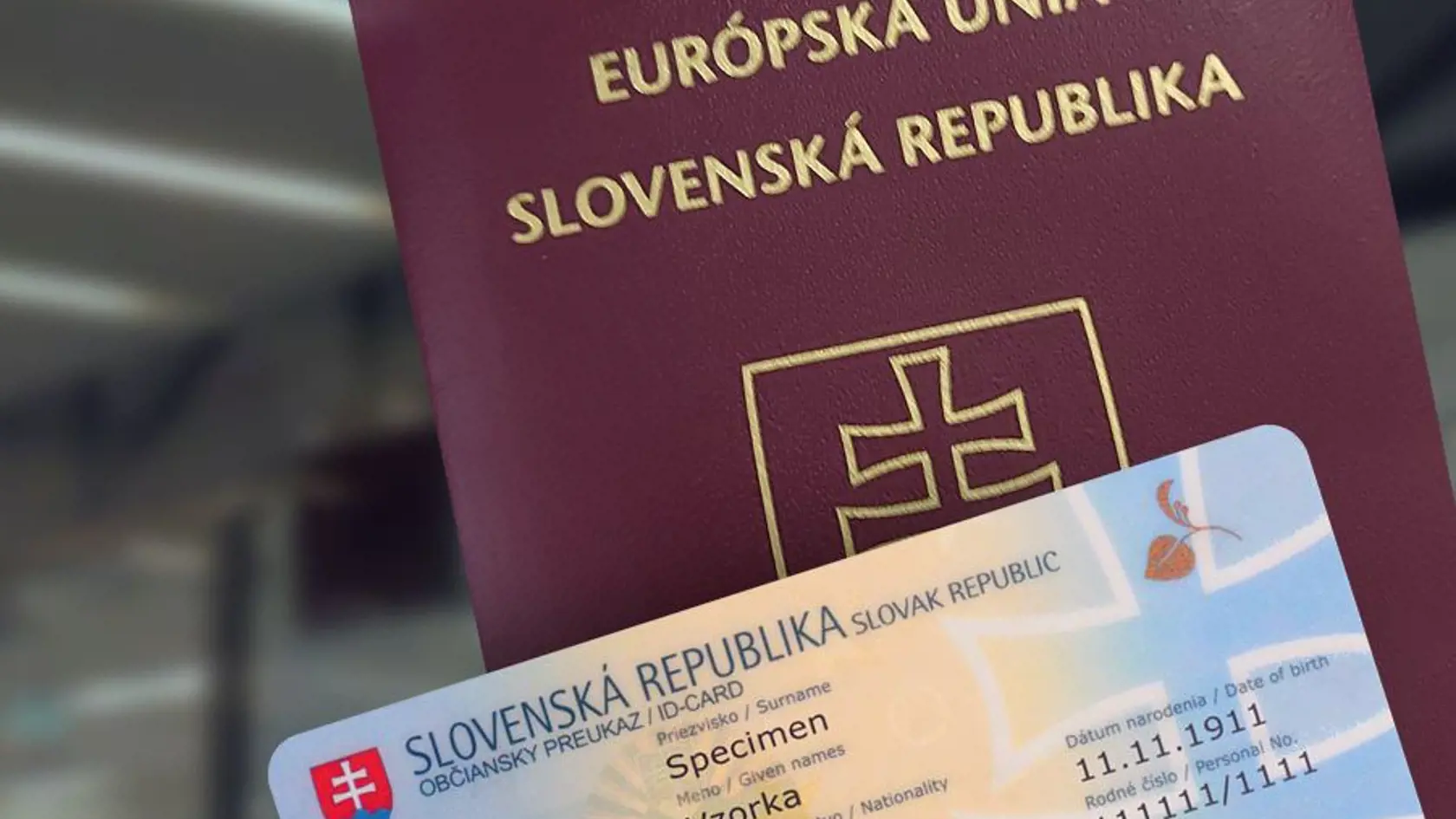 „Prosíme žiadateľov o trpezlivosť a ubezpečujeme ich, že robíme všetko preto, aby sme ich žiadosti vybavili v čo najkratšom termíne," apeluje ministerstvo na Slovákov.
