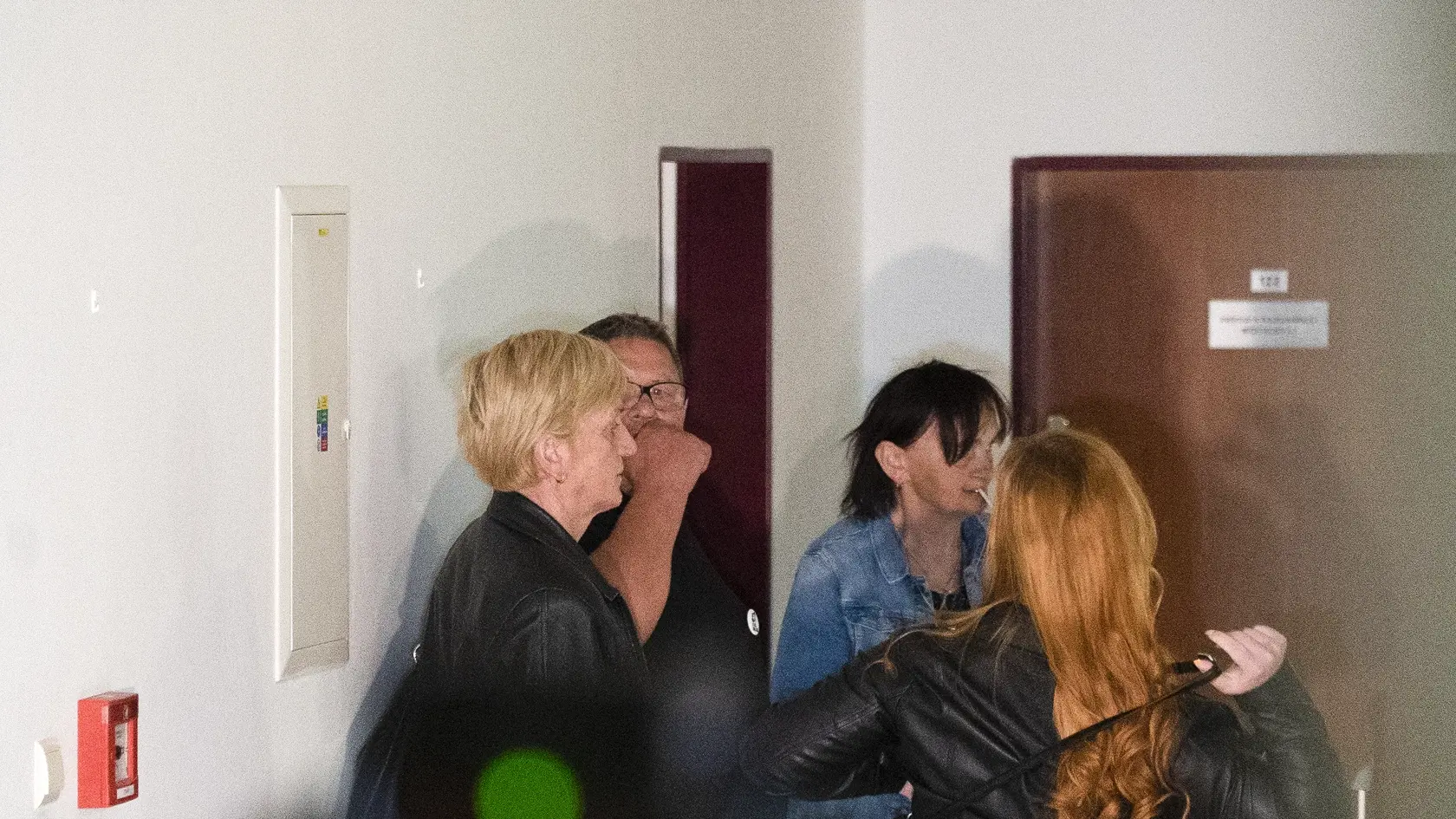 Pojednávanie v kauze Kuciak na Špecializovanom trestnom súde dňa 24. mája 2022. Na snímke zľava Zlatica Kušnírová, Jozef Kuciak a Jana Kuciaková.