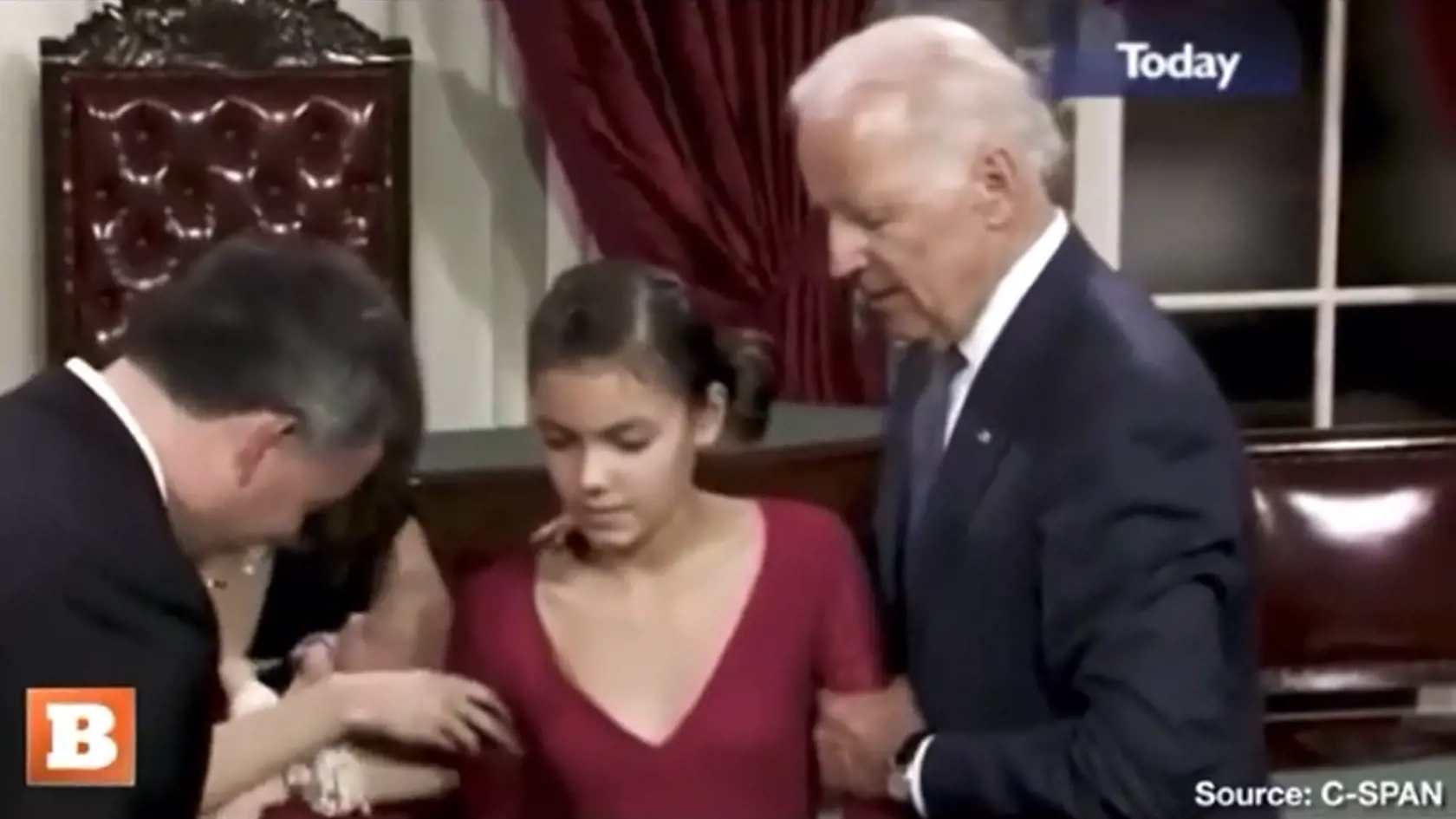 Joe Biden je veľmi priateľský a má blízky vzťah k deťom. Mnohí si myslia, že to hraničí s pedofíliou.