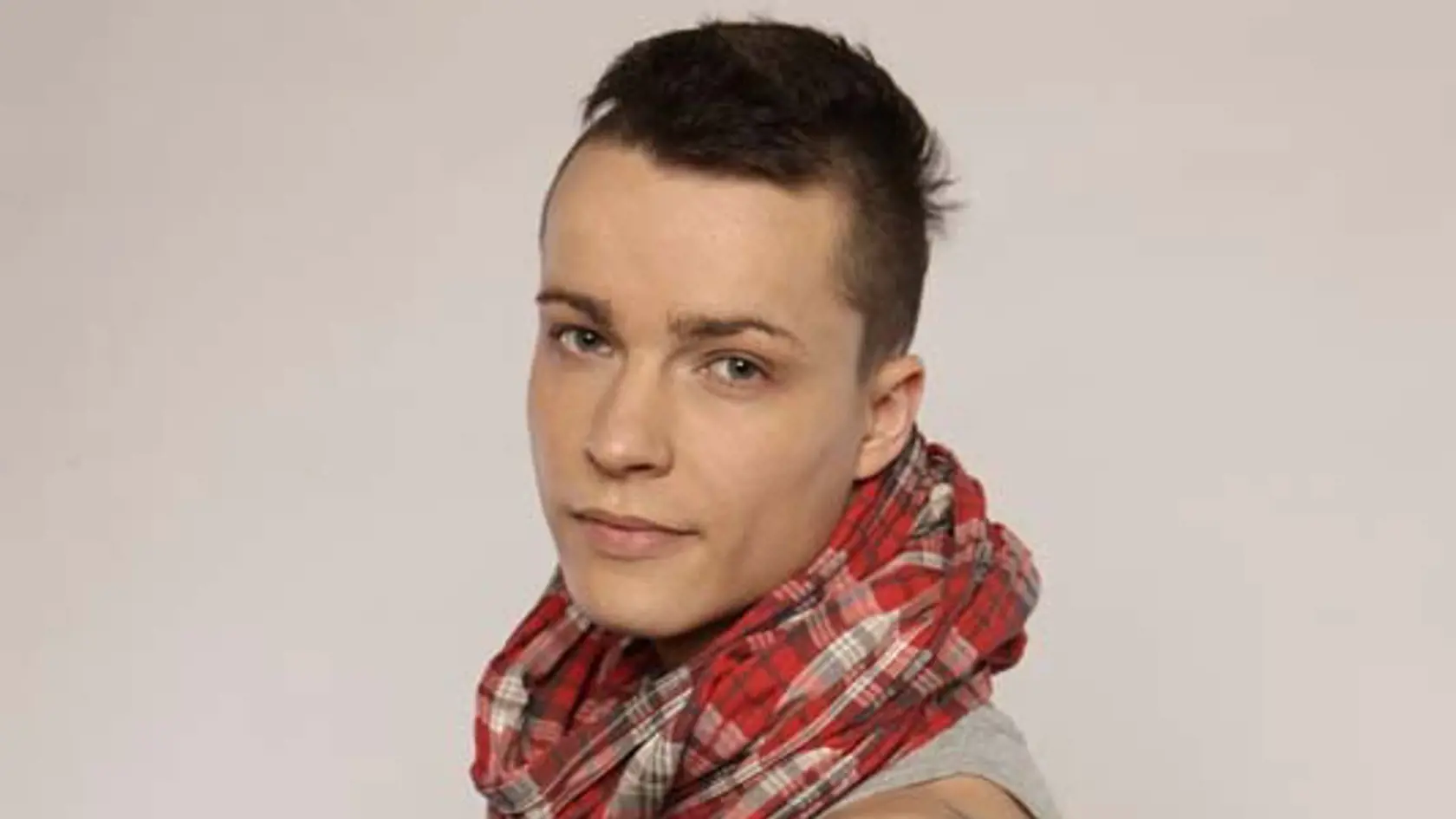 Adam sa preslávil účasťou v markizáckej Farme.