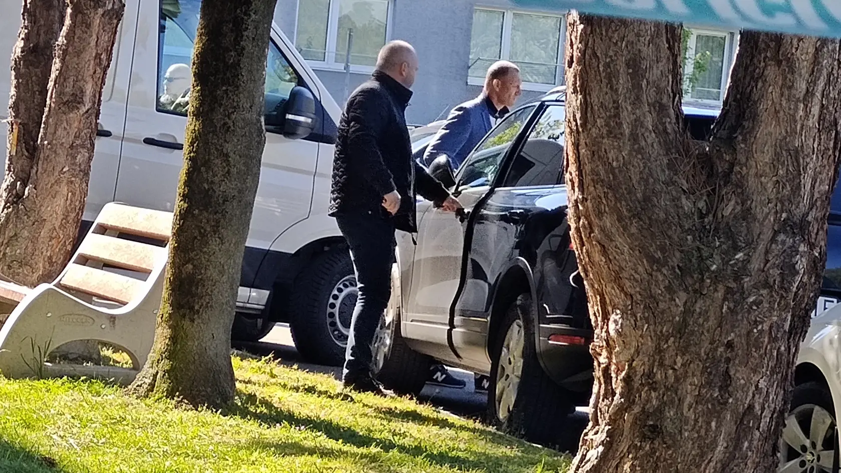 Šéf Krajského riaditeľstva PZ v Bratislave na mieste tragédie v Rohožníku.