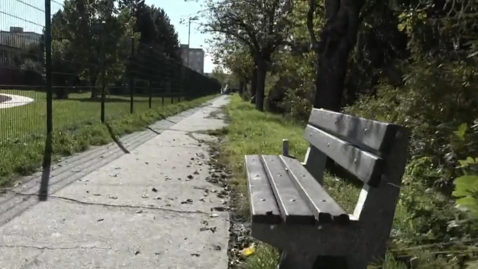 Ešte v utorok mal olúpiť 76-ročnú dôchodkyňu, ku ktorej sa priblížil na bicykli.